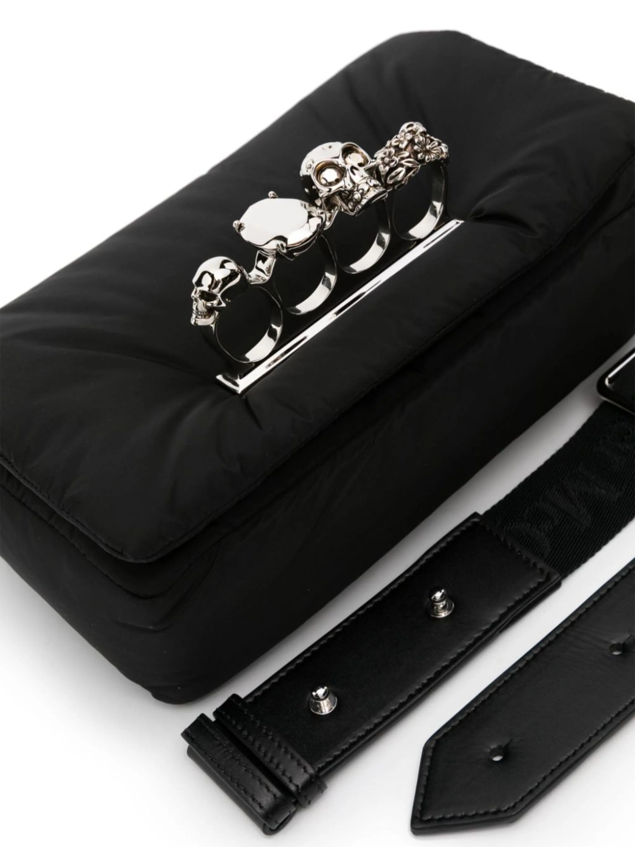THE PUFFY KNUCKLE BELT BAG - 4