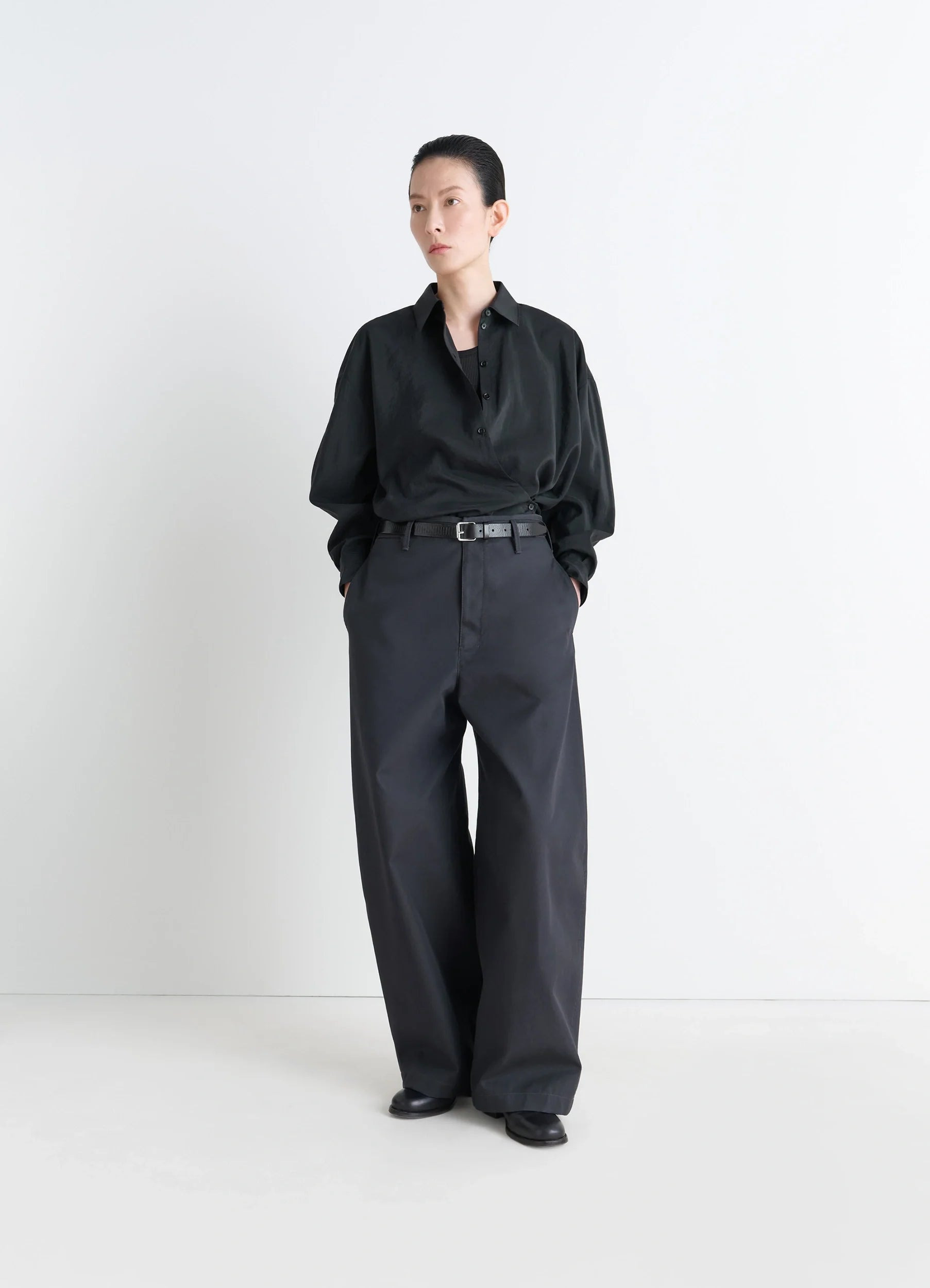 STRAIGHT COLLAR TWISTED SHIRT - 3