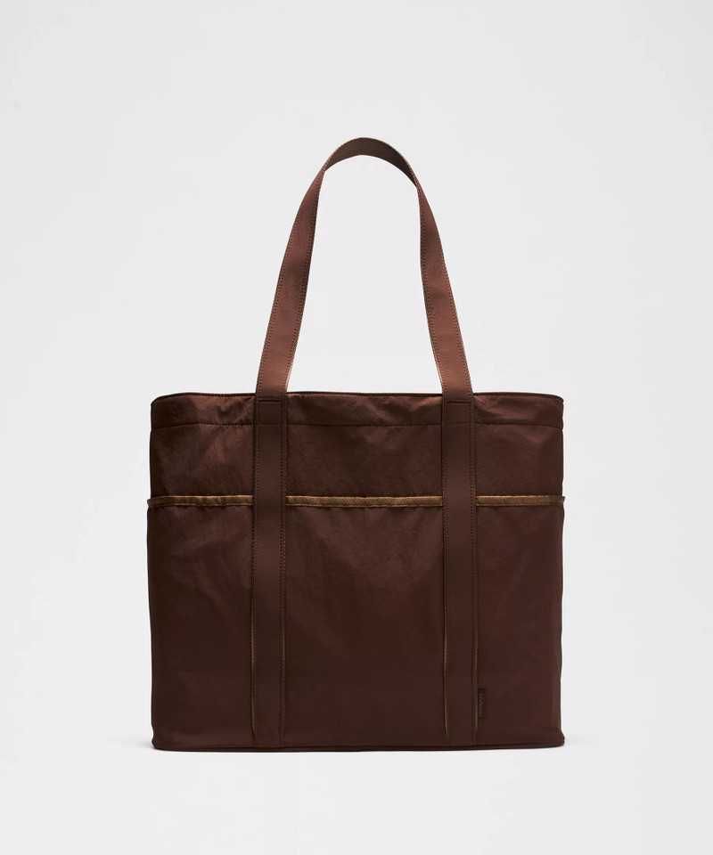 Daily Multi-Pocket Tote Bag 20L 3