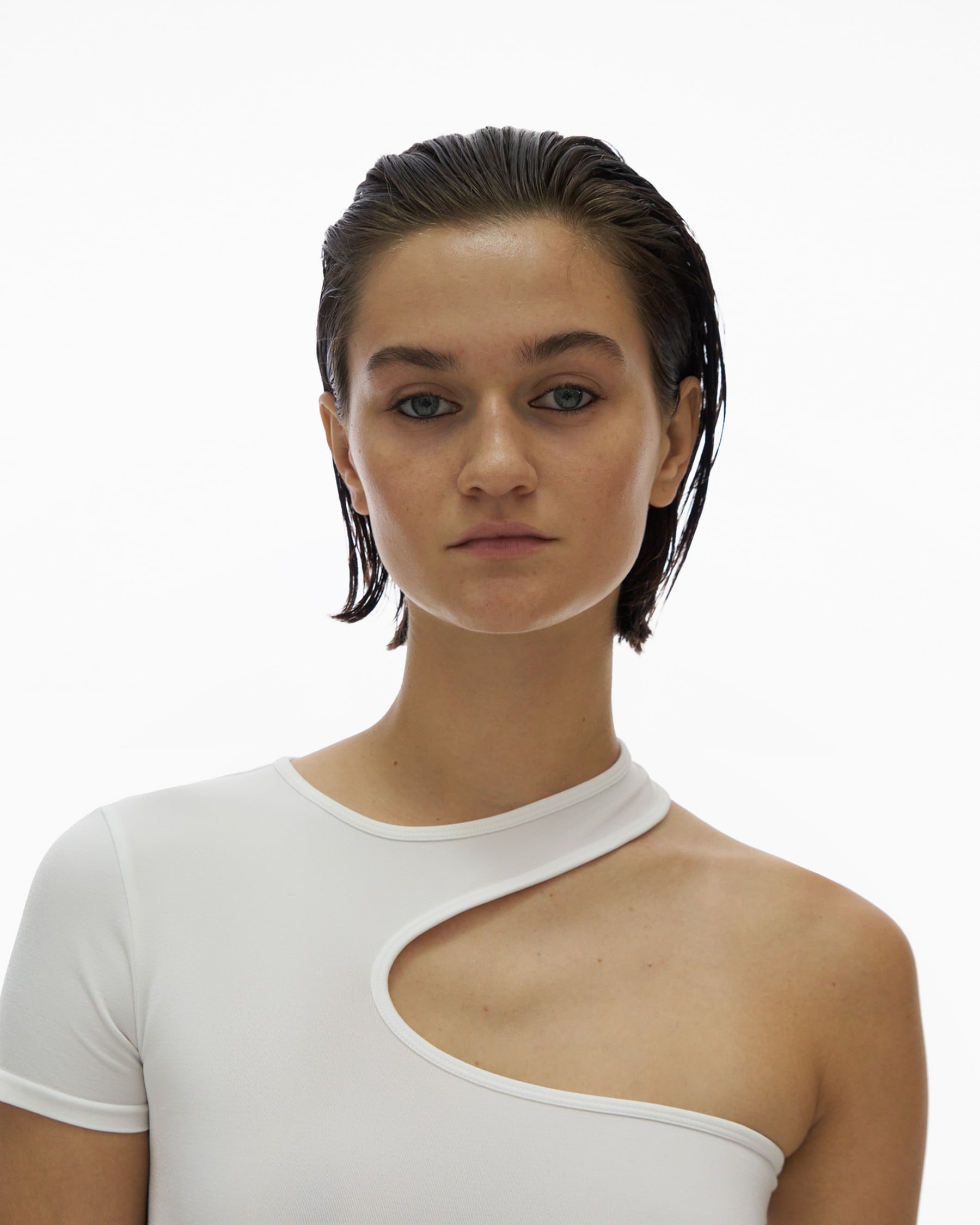 CORE CUTOUT TEE - 7