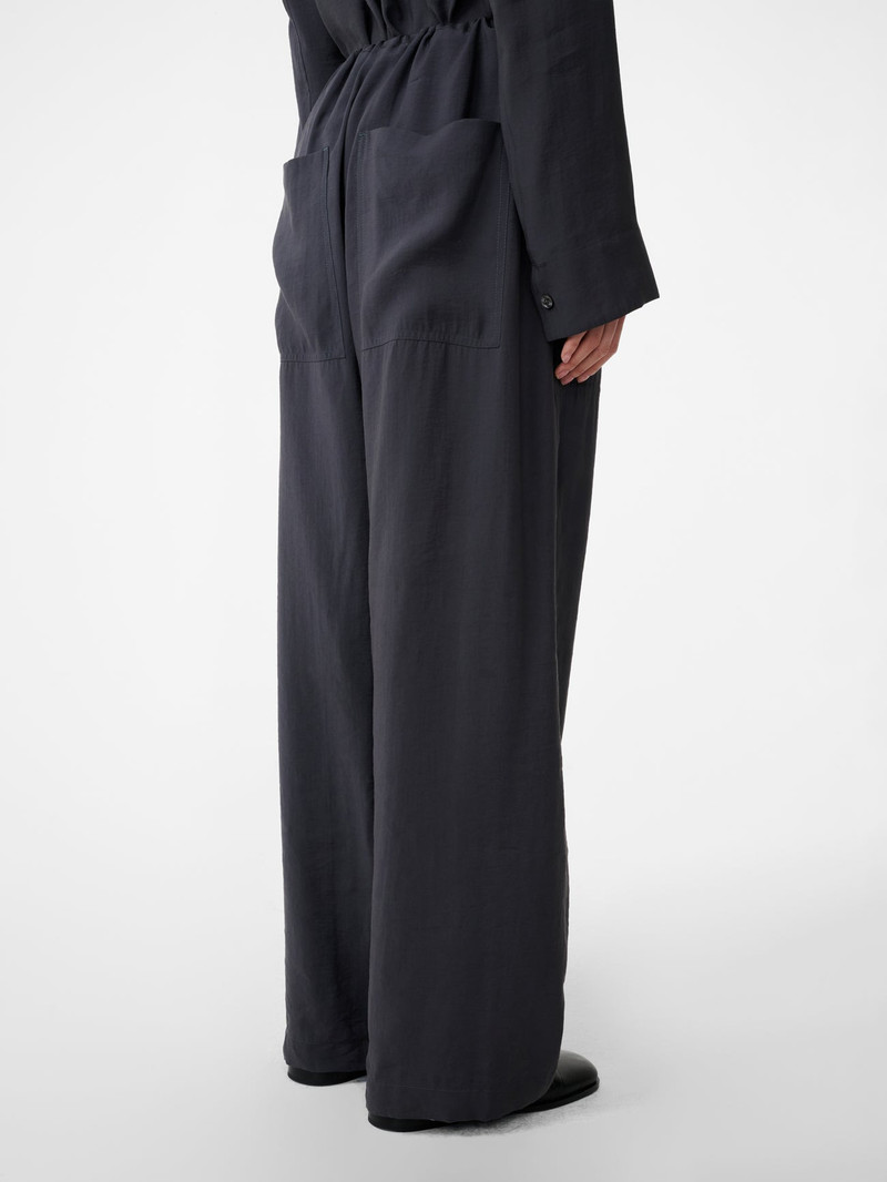 Hera Pant 7