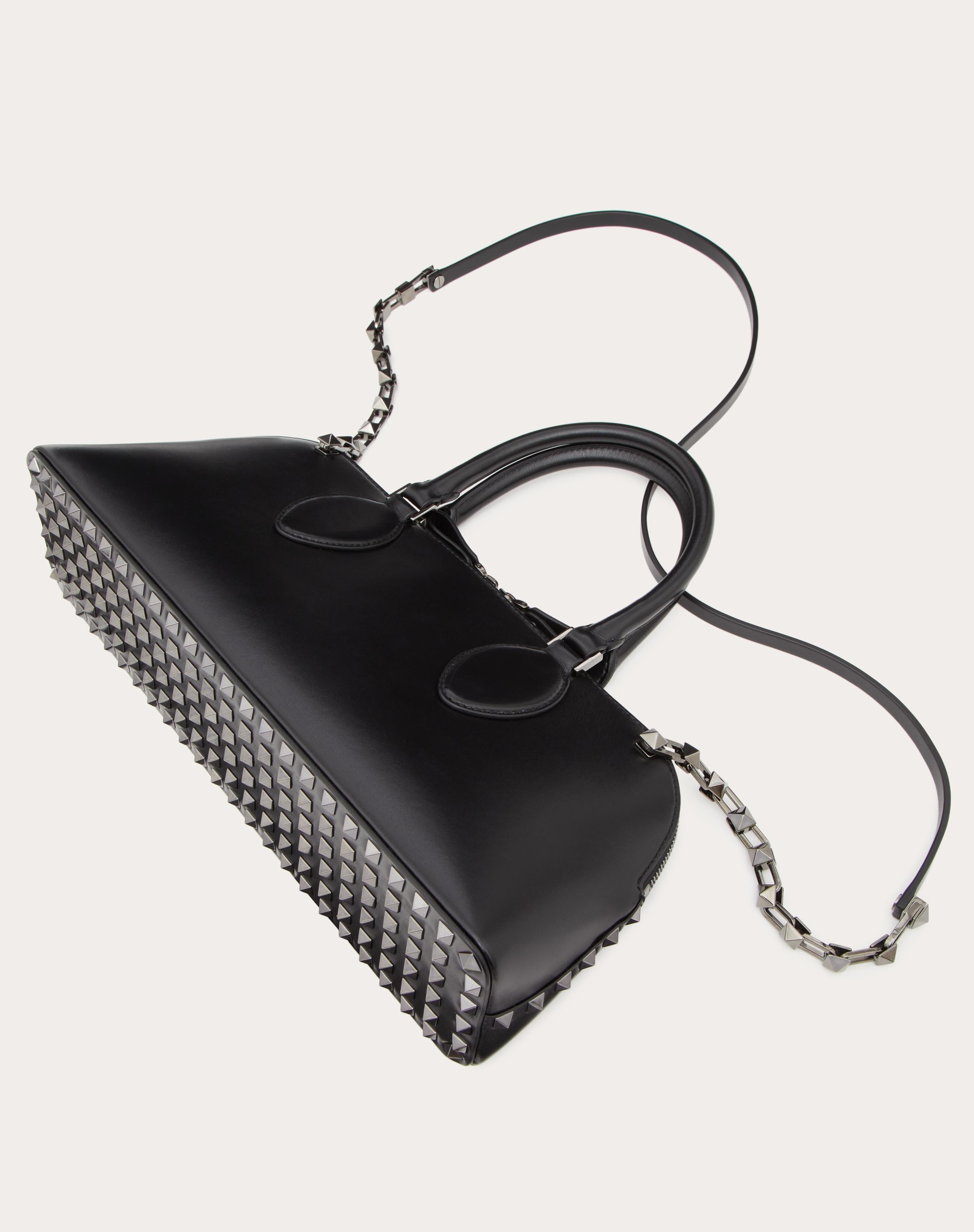 ROCKSTUD CALFSKIN HANDBAG - 6