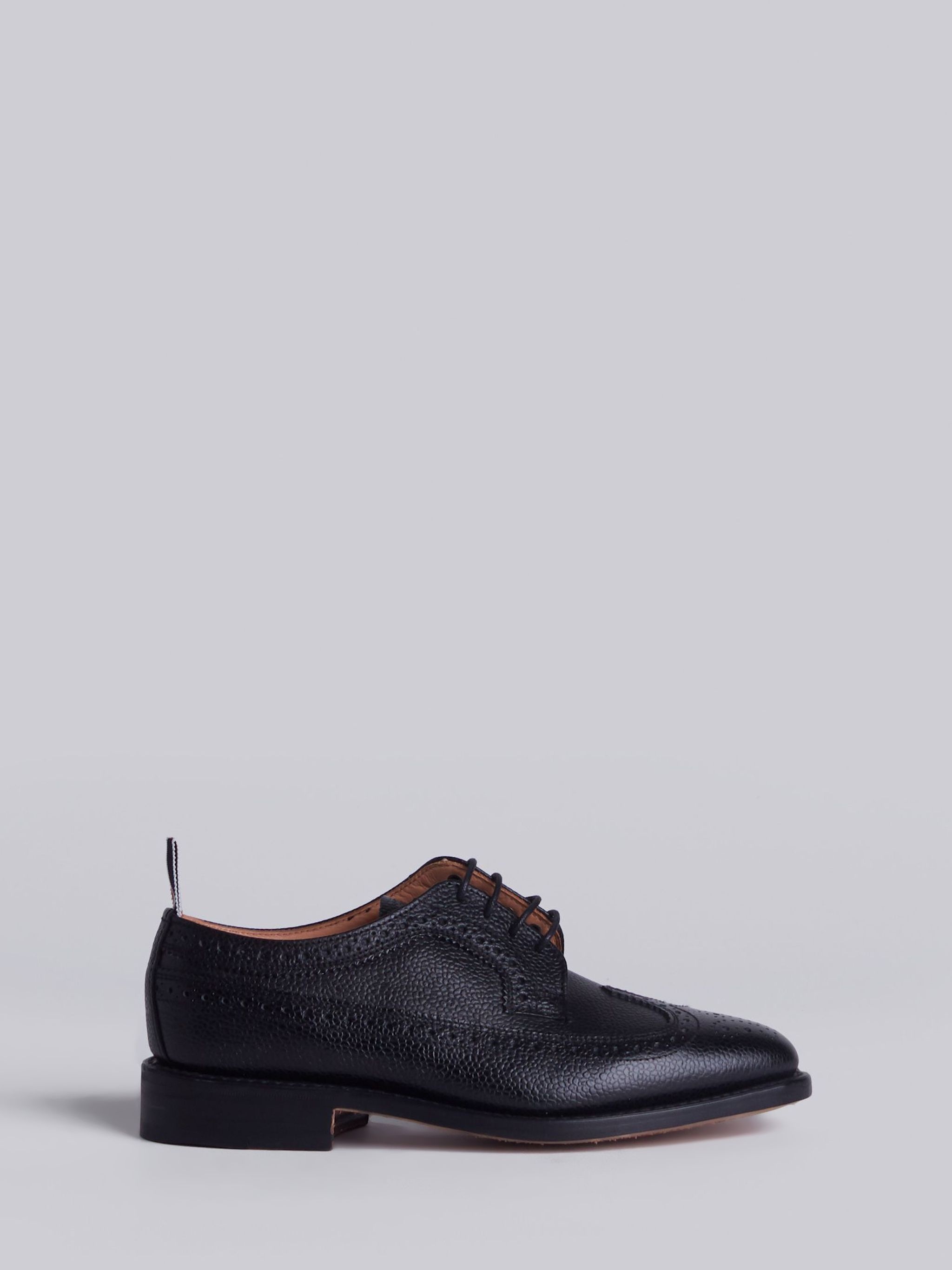 Classic Longwing Brogue Flat In Black Pebble Grain - 1