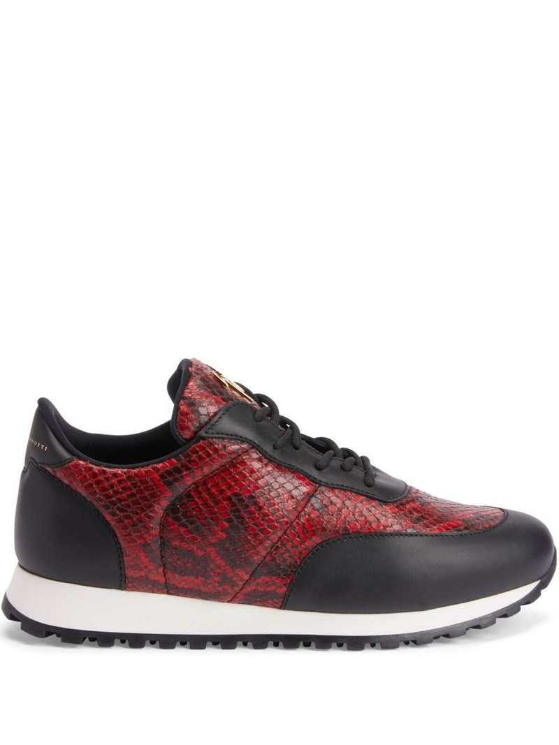 Jimi sneakers 1