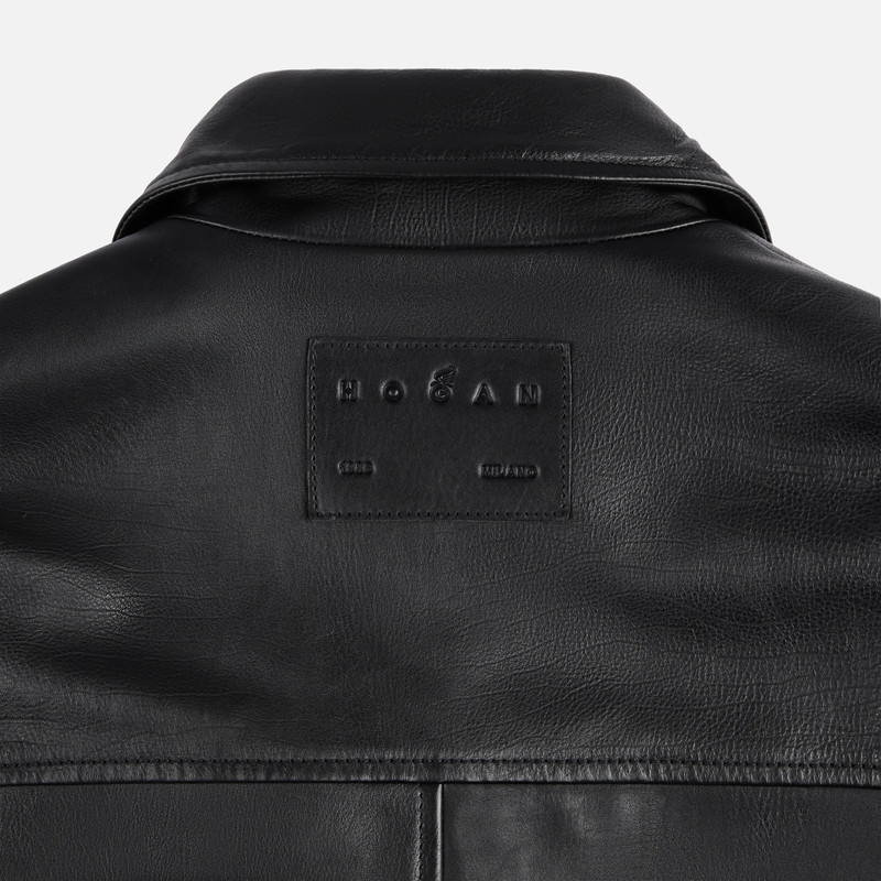 Jacket in leather 7