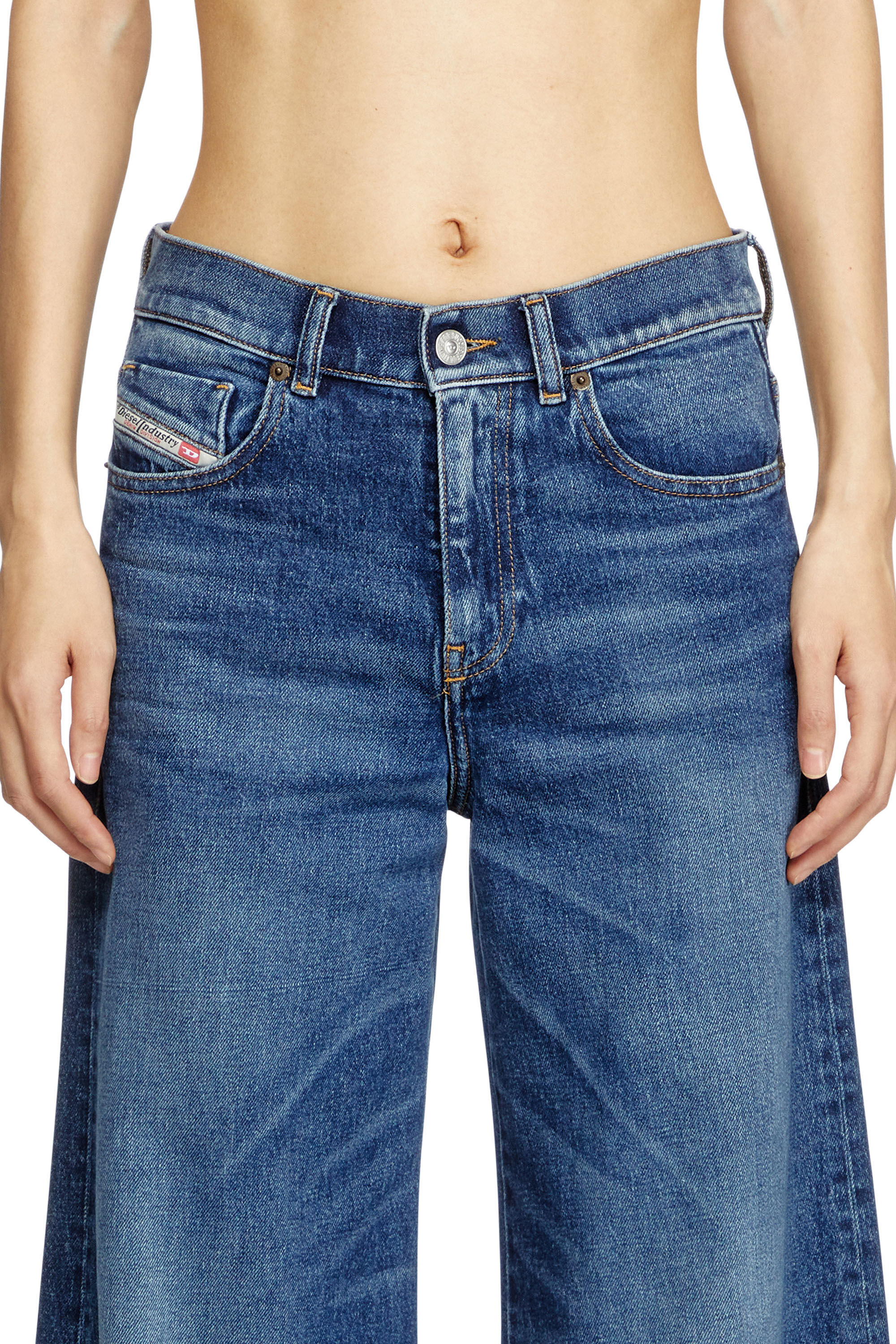FLARE JEANS 1978 D-AKEMI 09L21 - 5