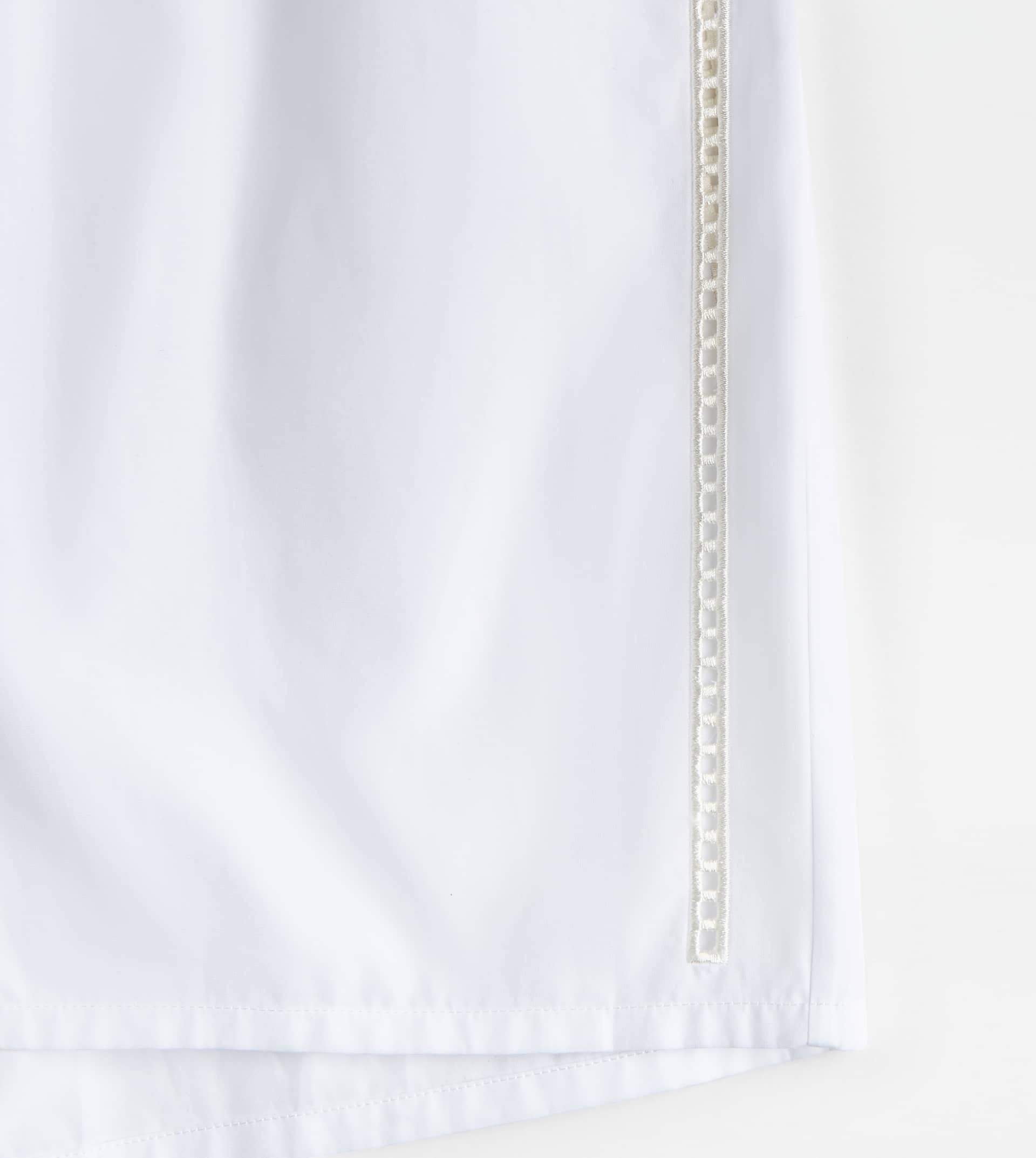 BERMUDA SHORTS IN POPLIN - WHITE - 9