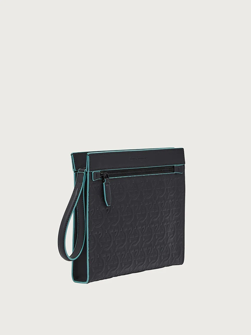 FERRAGAMO GANCINI CLUTCH outlook