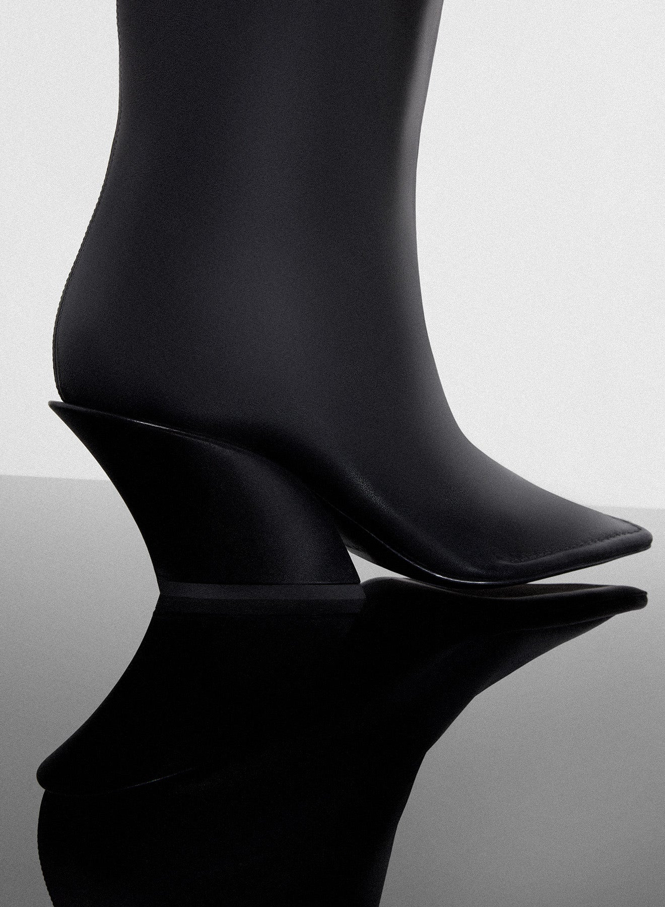 black Santiag boots - 3
