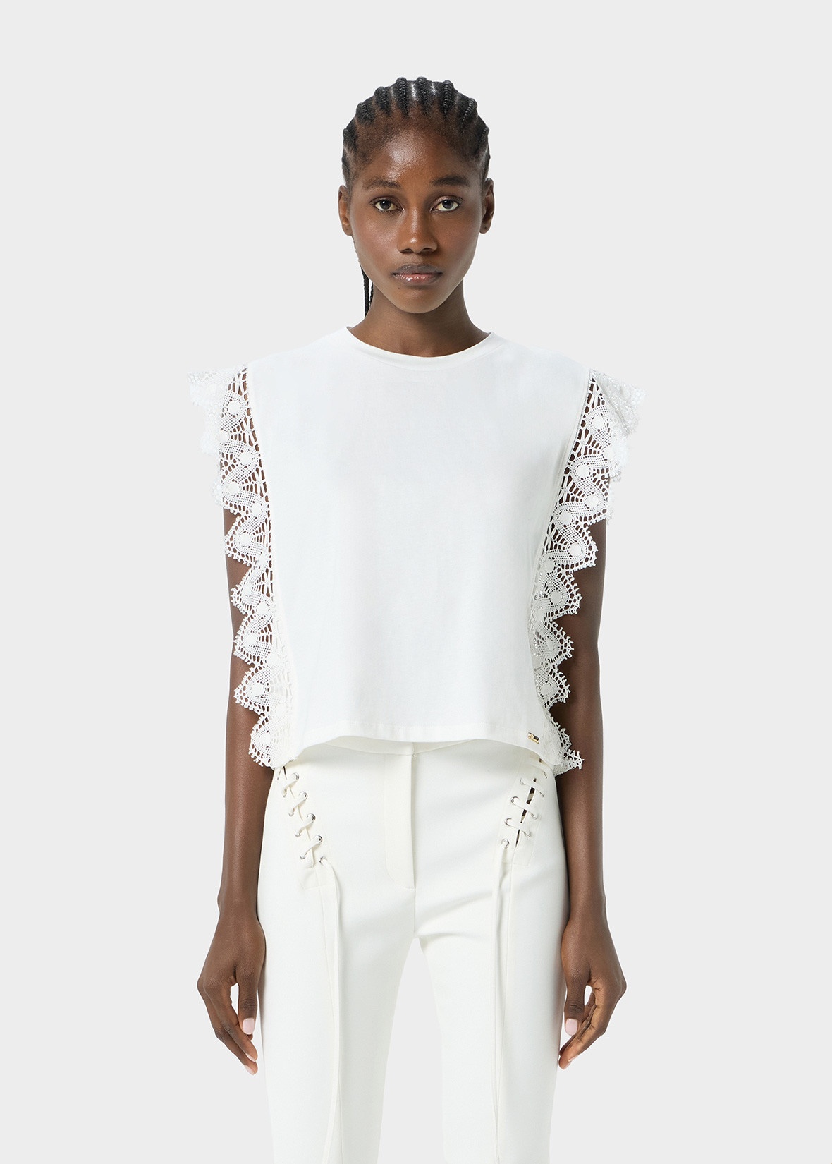 T-SHIRT WITH LACE DETAILS - 3