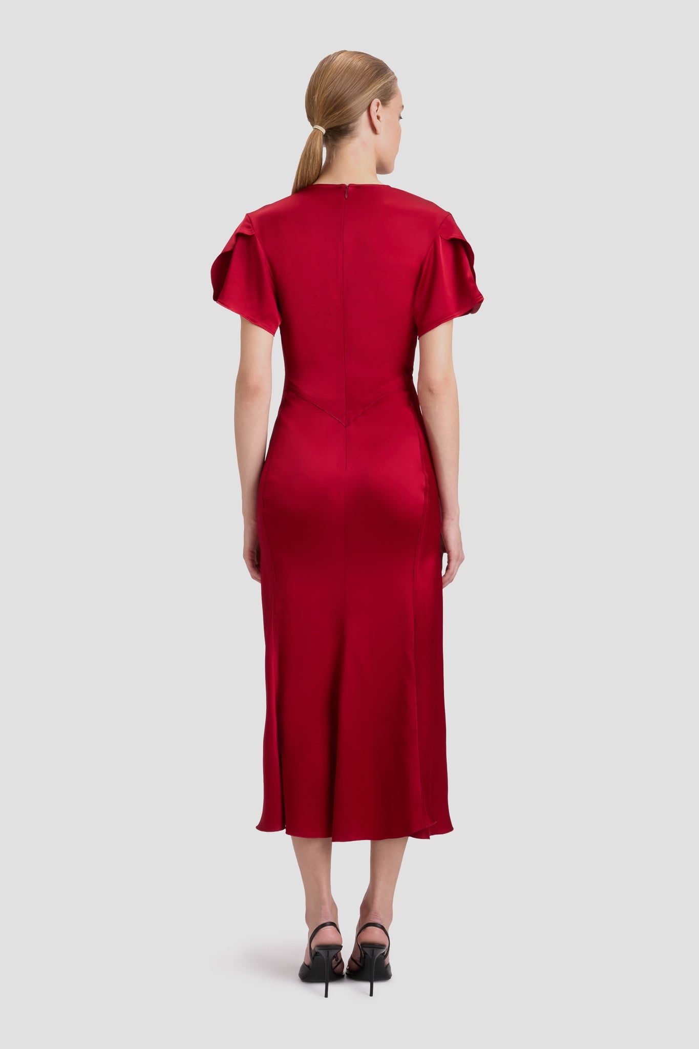 Gathered V-Neck Midi Dress In Rose - 5