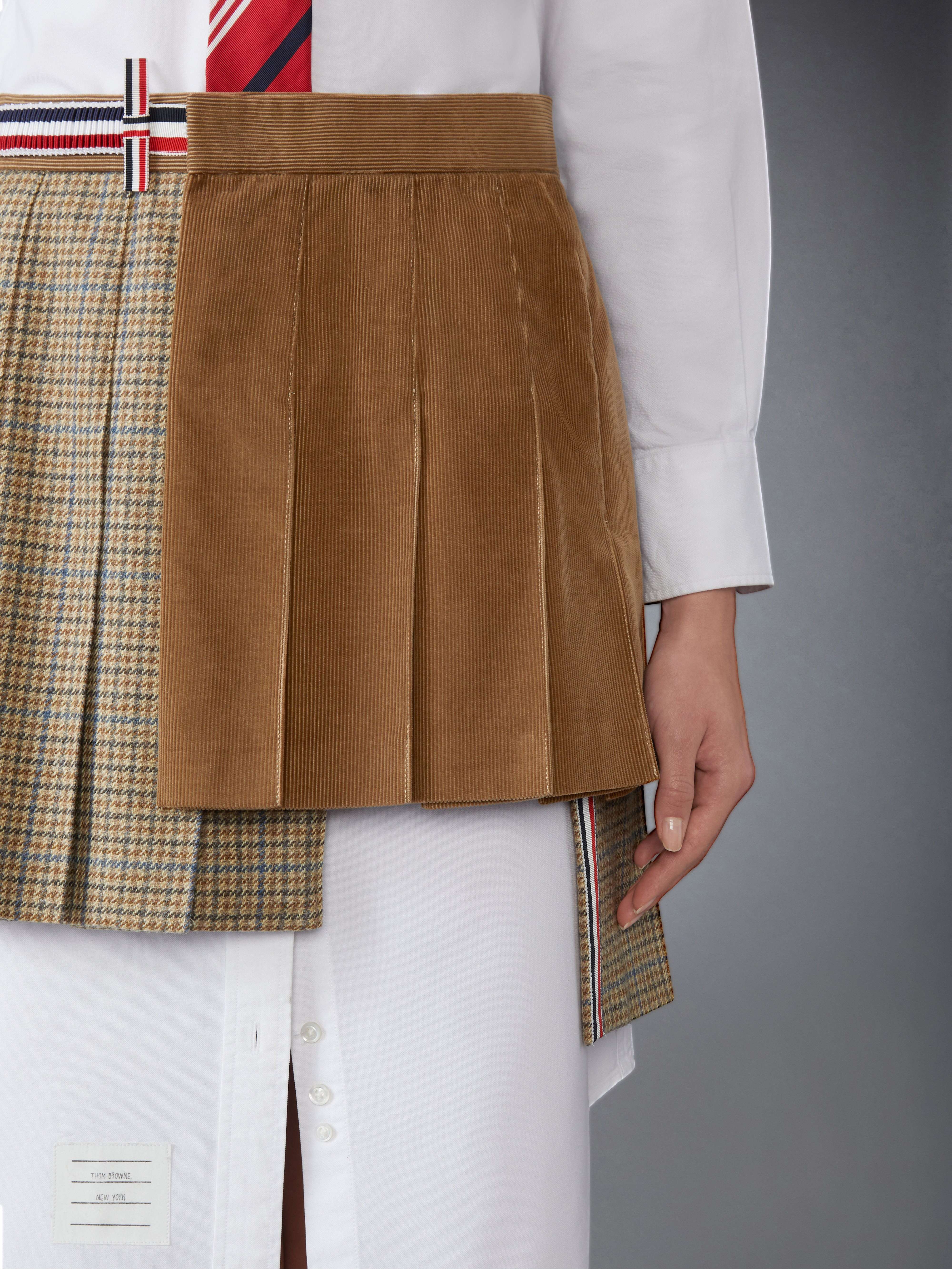 GUNCLUB CHECK CHEVIOT TWEED PLEATED MINI SKIRT - 6