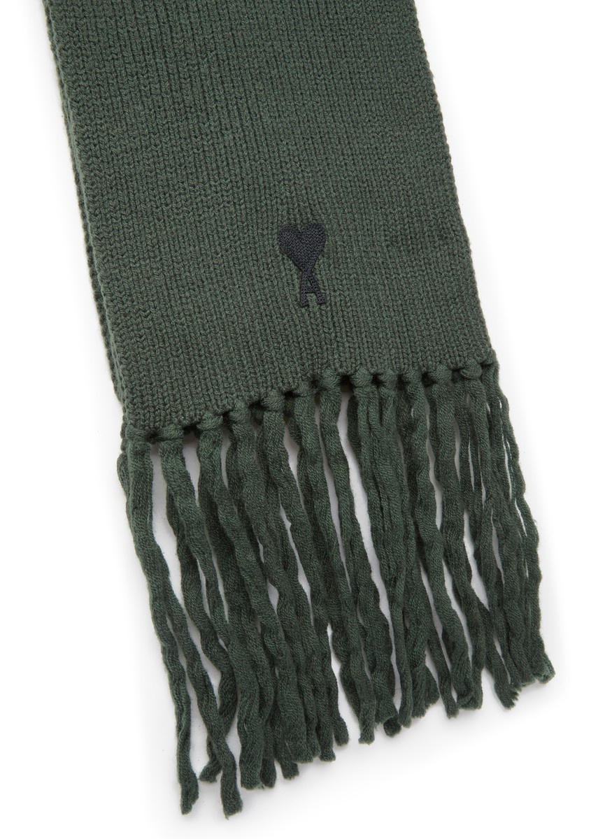 Scarf with fringes - 4