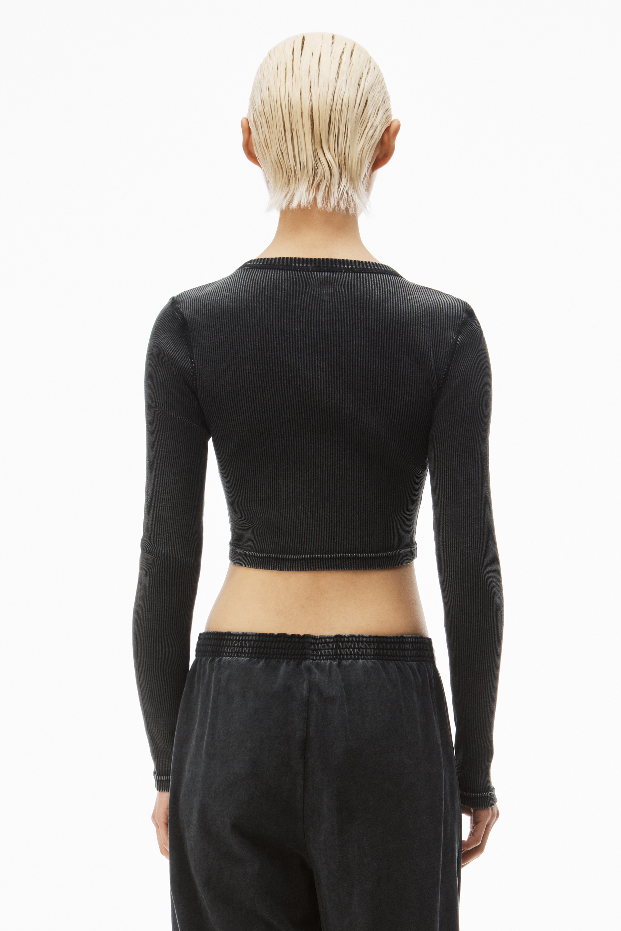 cropped long-sleeve tee in ribbed cotton - 4