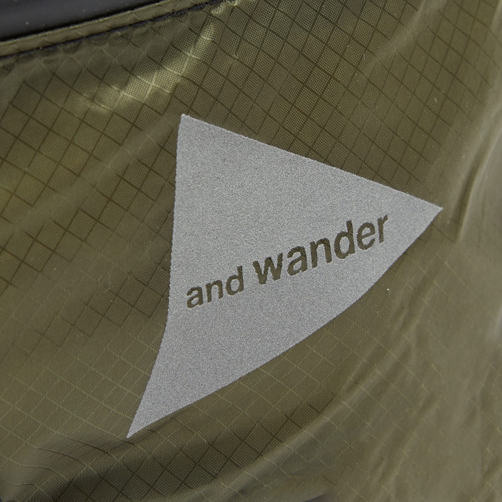 and wander Sil Waist Bag - 3