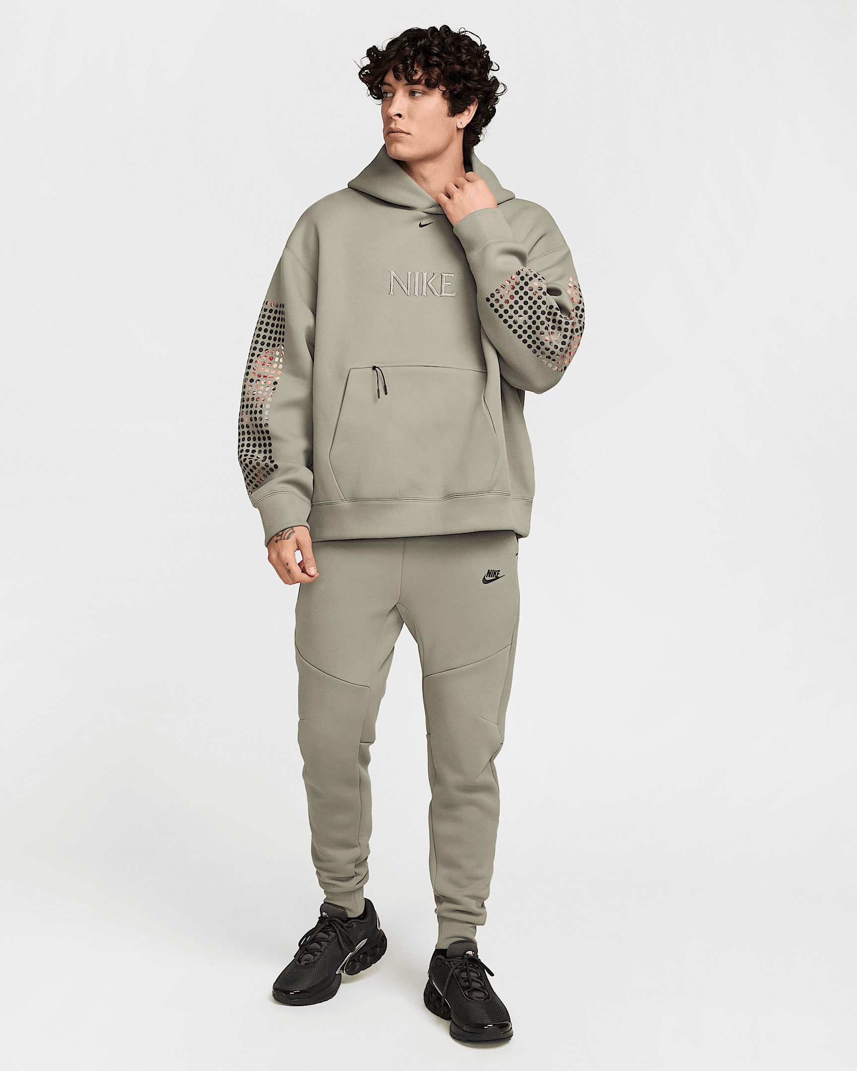 Nike Tech Men's Fleece Hoodie - 9