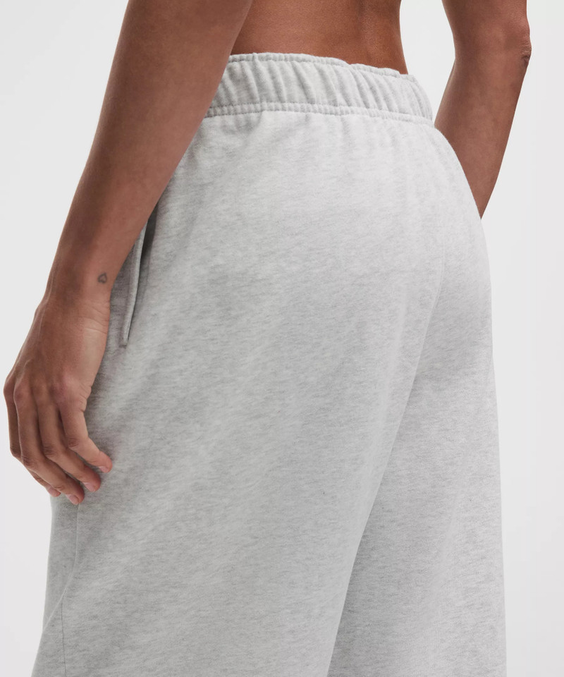 Scuba Mid-Rise Oversized Jogger *Short 6