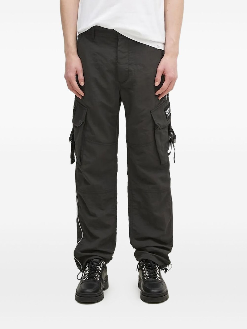cargo-pocket graphic-patch trousers 1