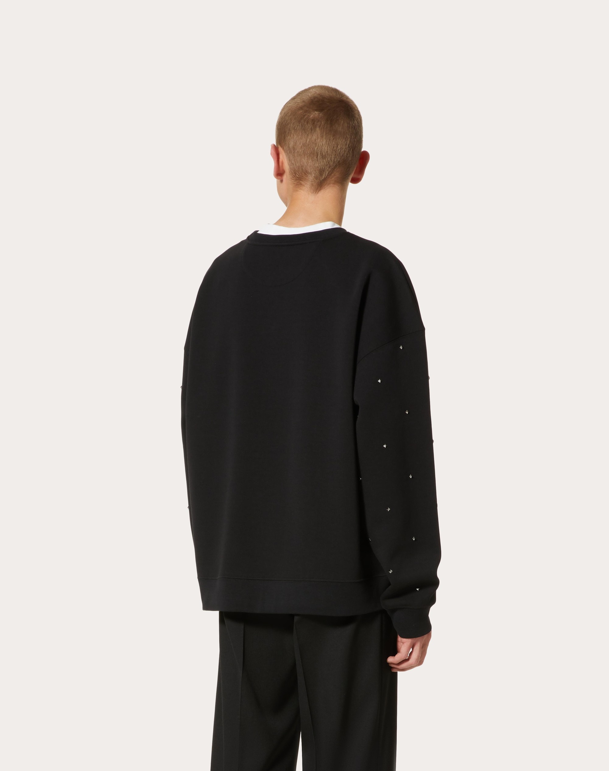 ALL OVER ROCKSTUD SPIKE COTTON CREWNECK SWEATSHIRT - 4