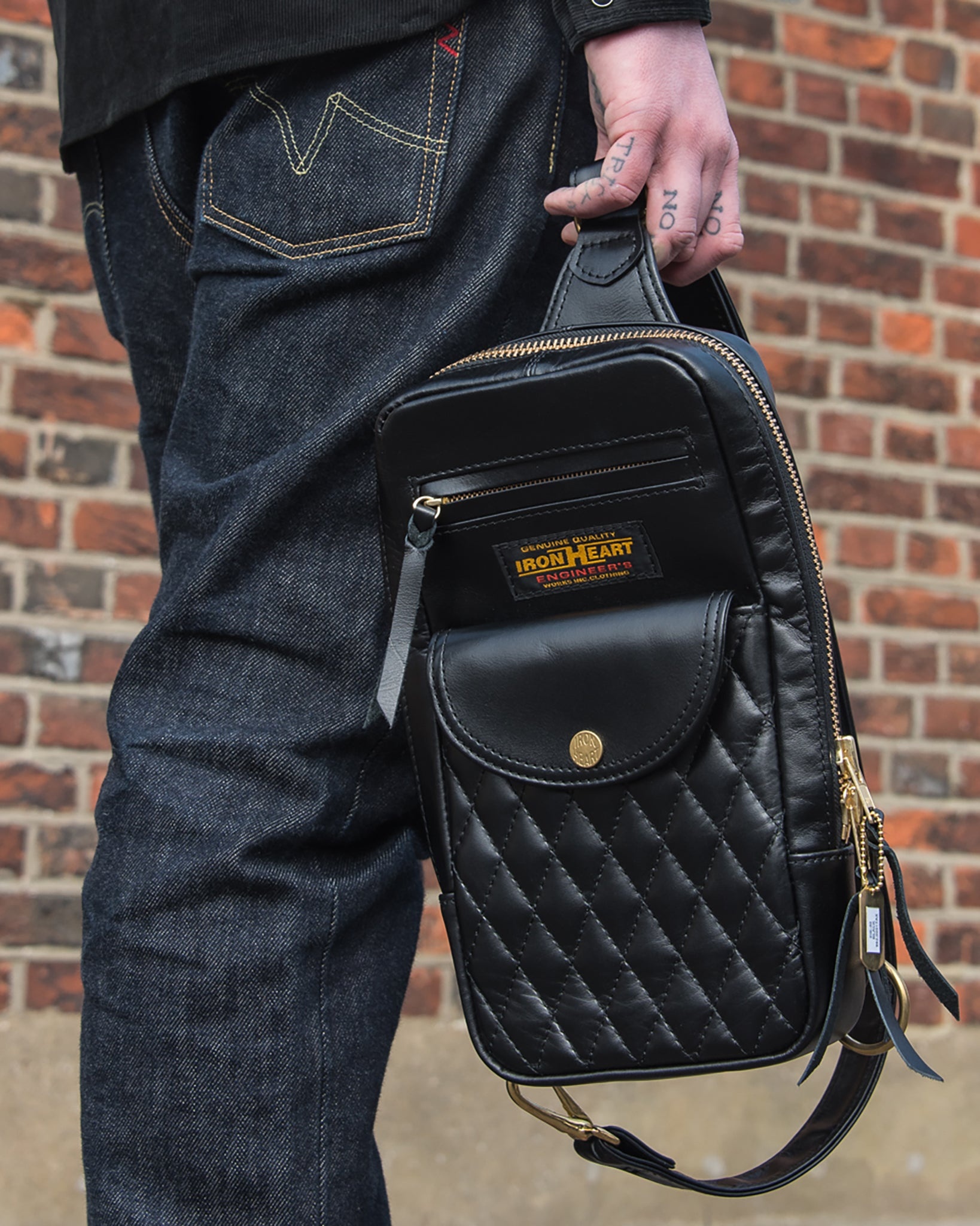 IHE-40-BLK Rectangular Leather Diamond Stitched Shoulder Bag - Black - 3