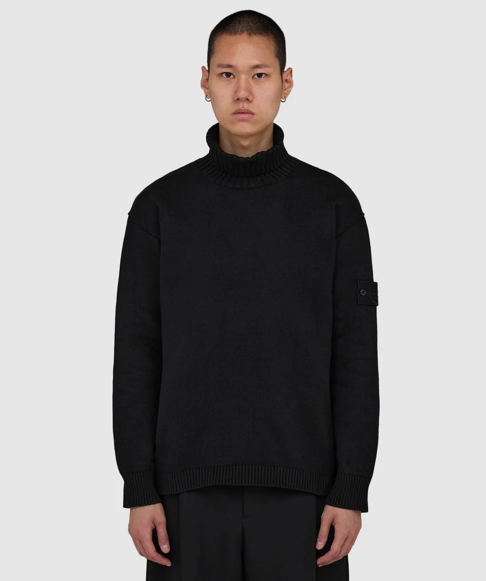 Turtleneck sweater - 1
