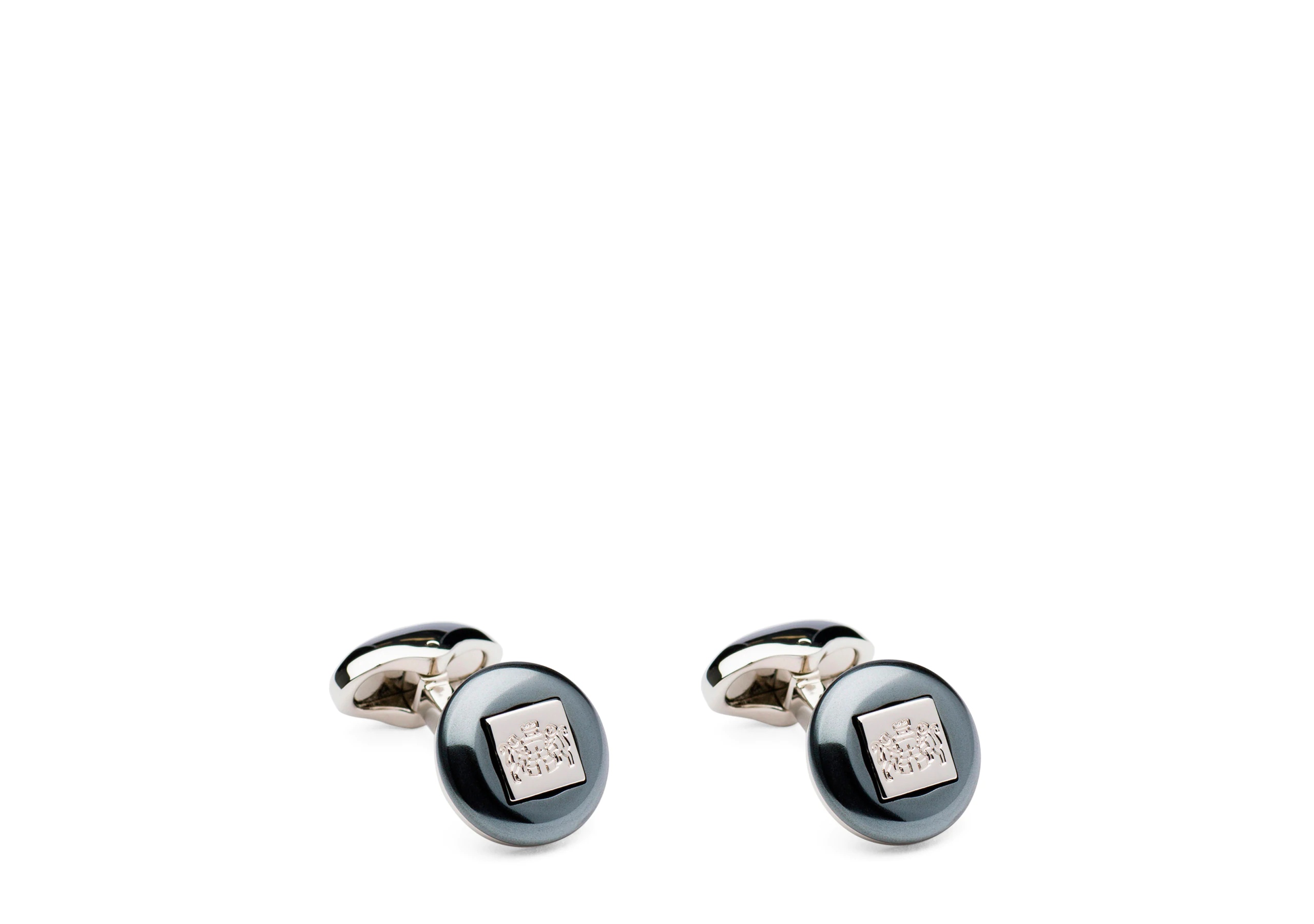 Crest cufflink
Haematite & Rhodium Plated Crest Black - 1