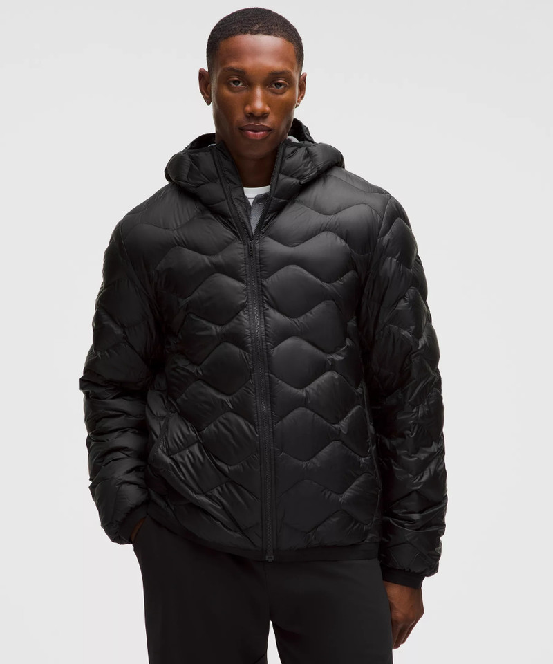 Featherweight 900-Down-Fill Quilted Hooded Jacket 1