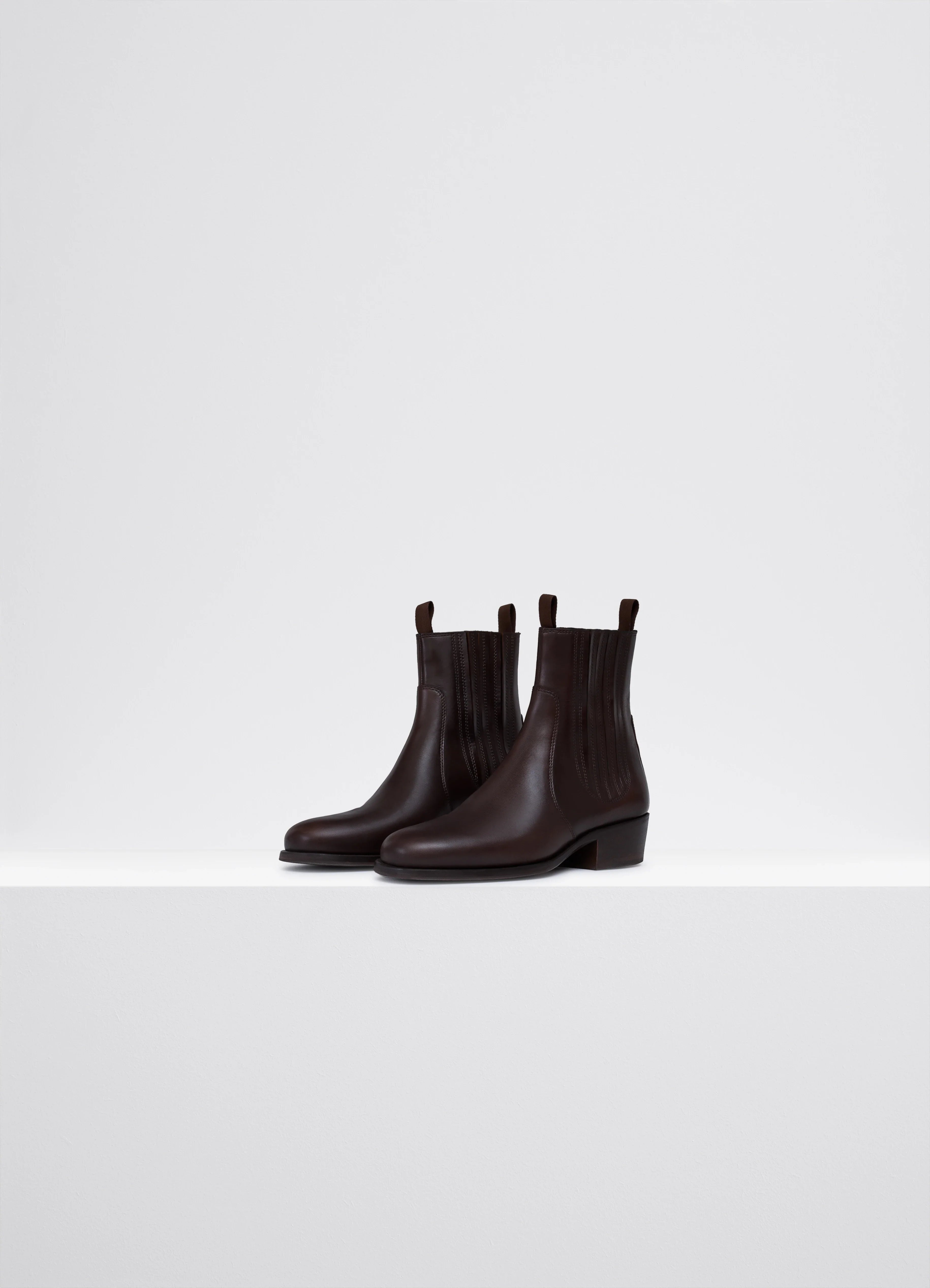 CHELSEA BOOTS - 3