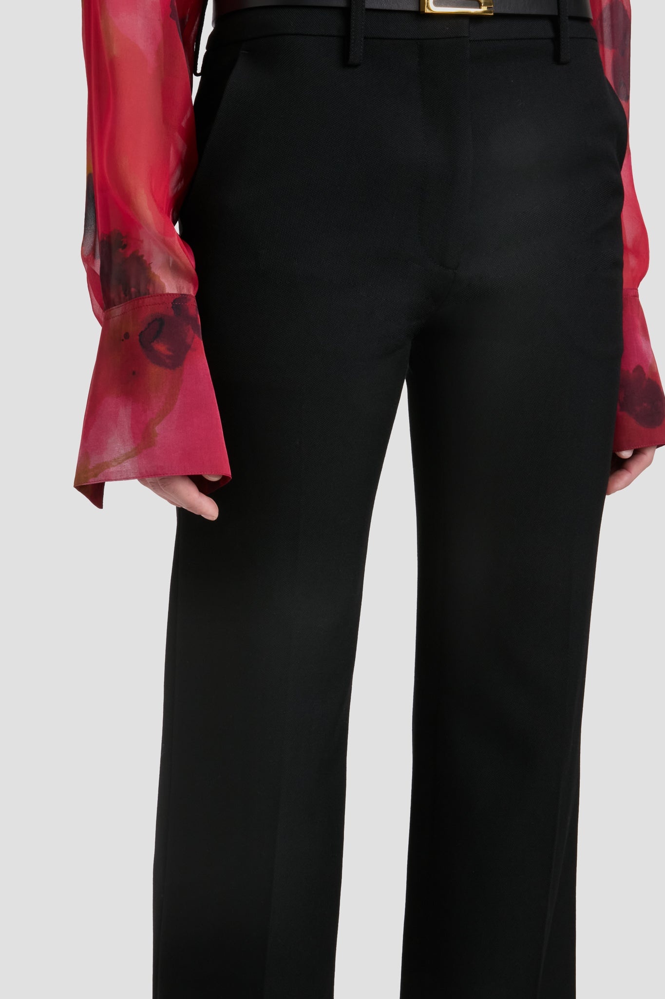 Tailored Straight Leg Trouser In Black - 3