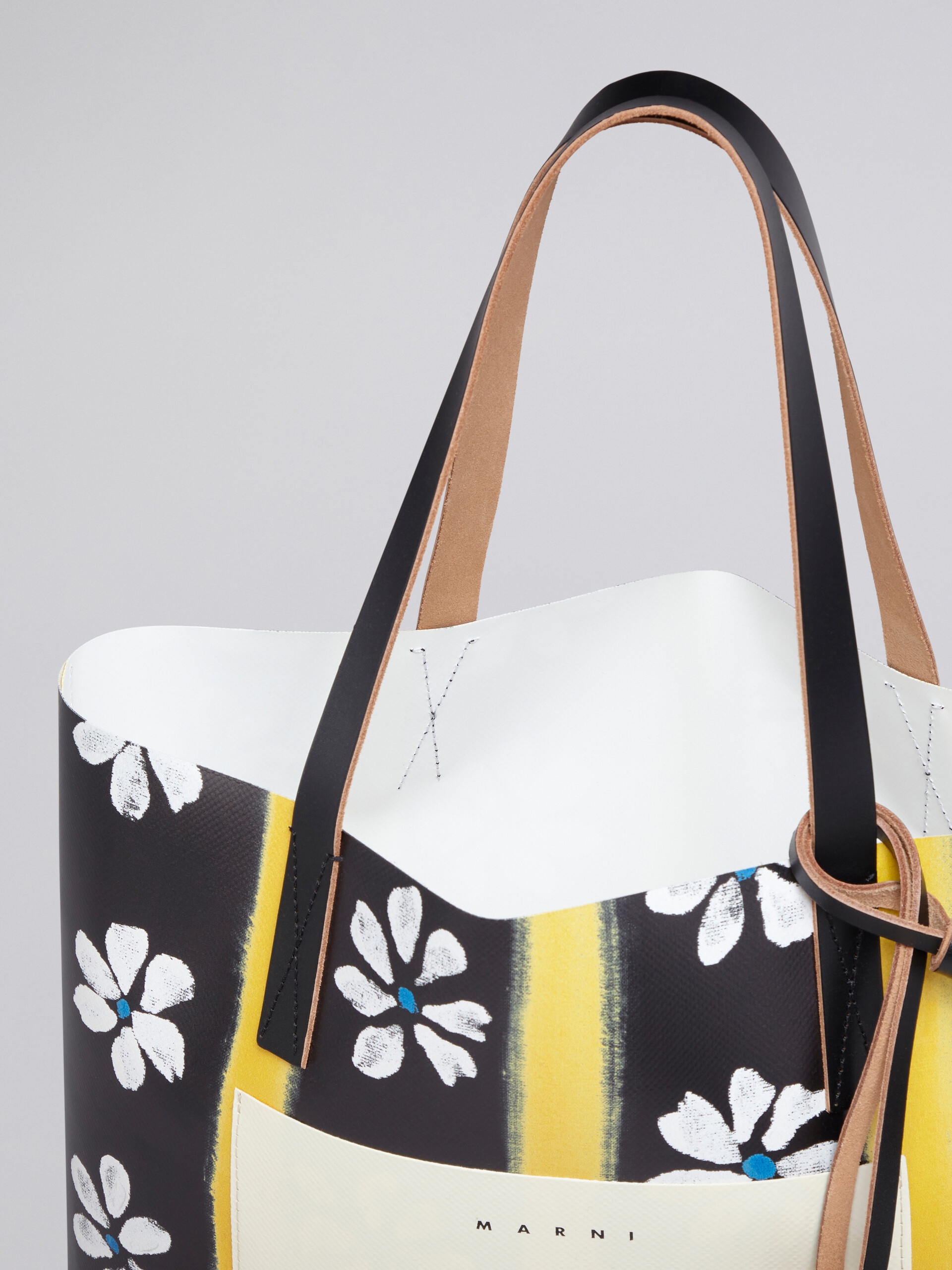 BLACK DAISY LANE PRINT SHOPPING BAG - 4