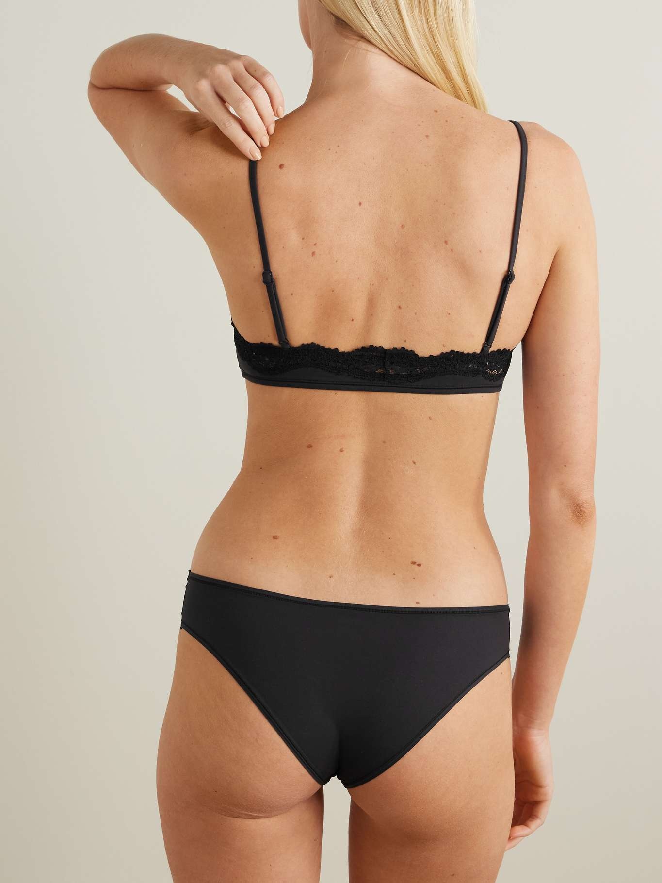 Fits Everybody Lace Bralette - Onyx Black - 3