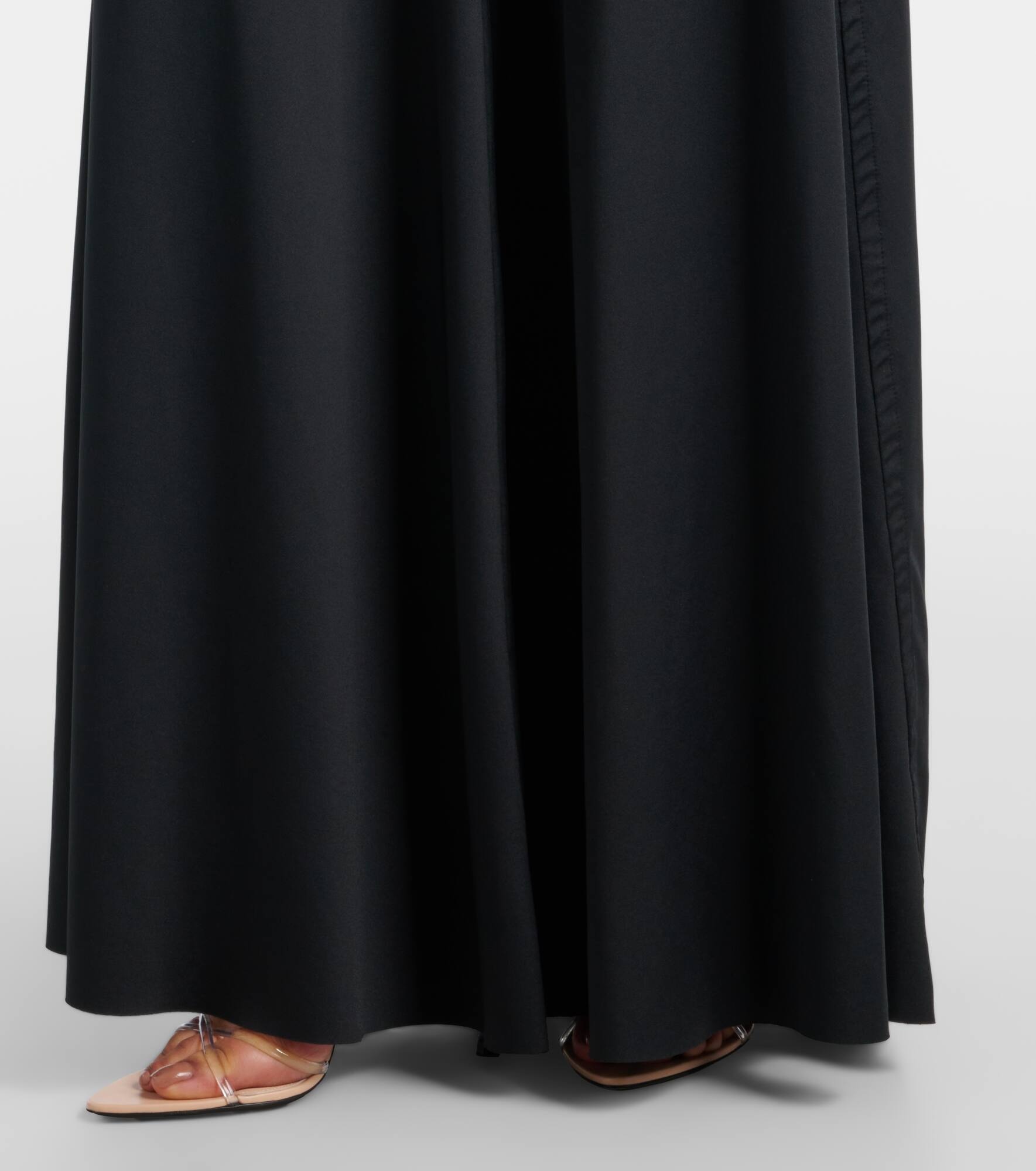 Gathered jersey open-back gown - 5