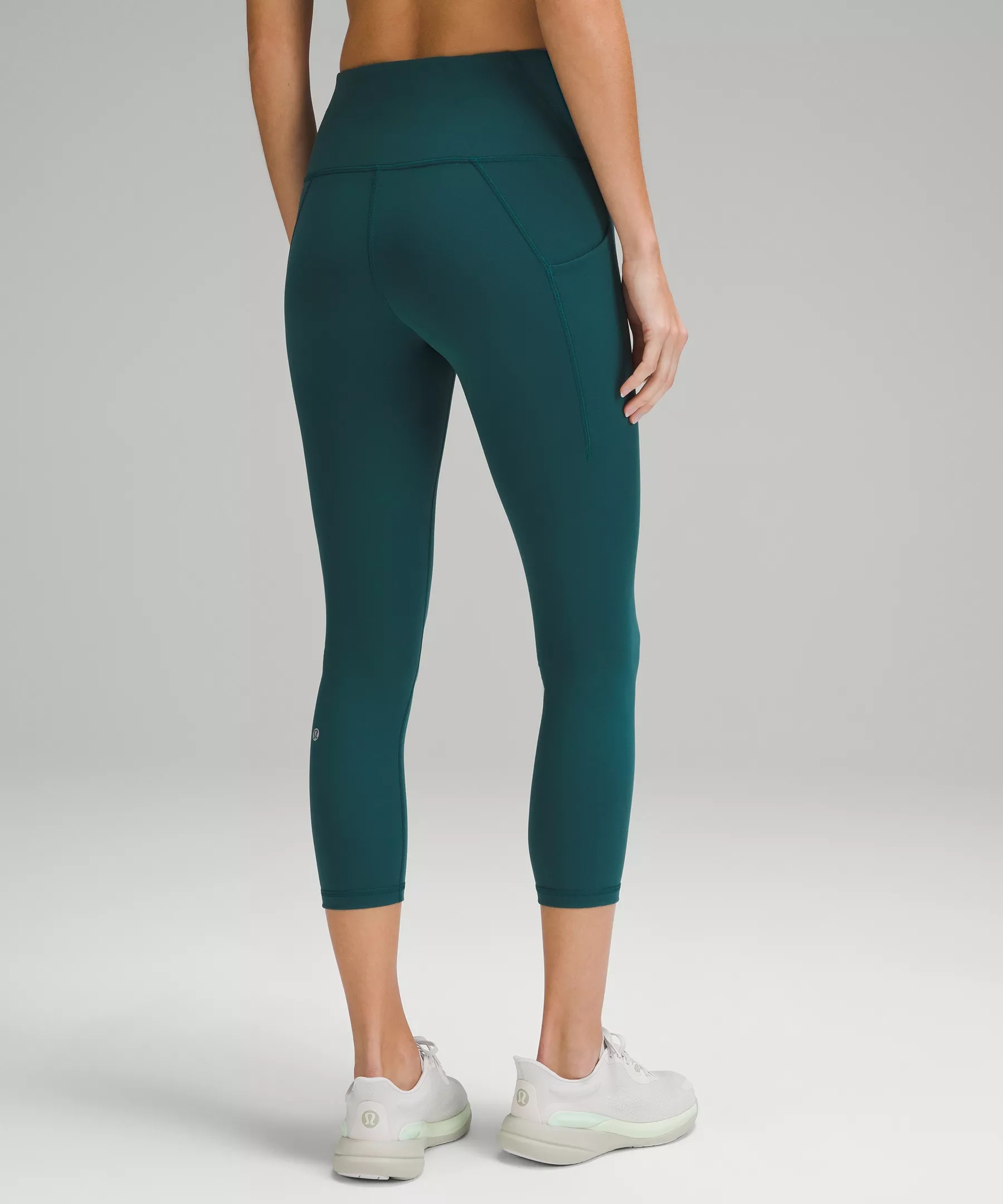 Lululemon wunder deals train high rise crop with pockets 23”