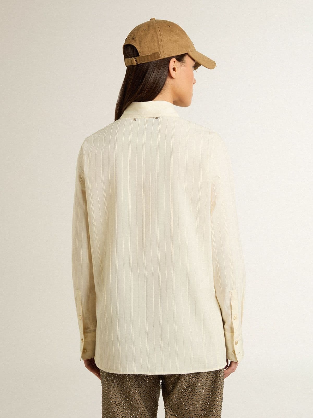 Women's cream-colored cotton shirt with floral embroidery - 4