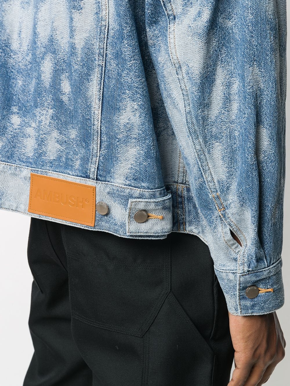 bleached-effect denim jacket - 6