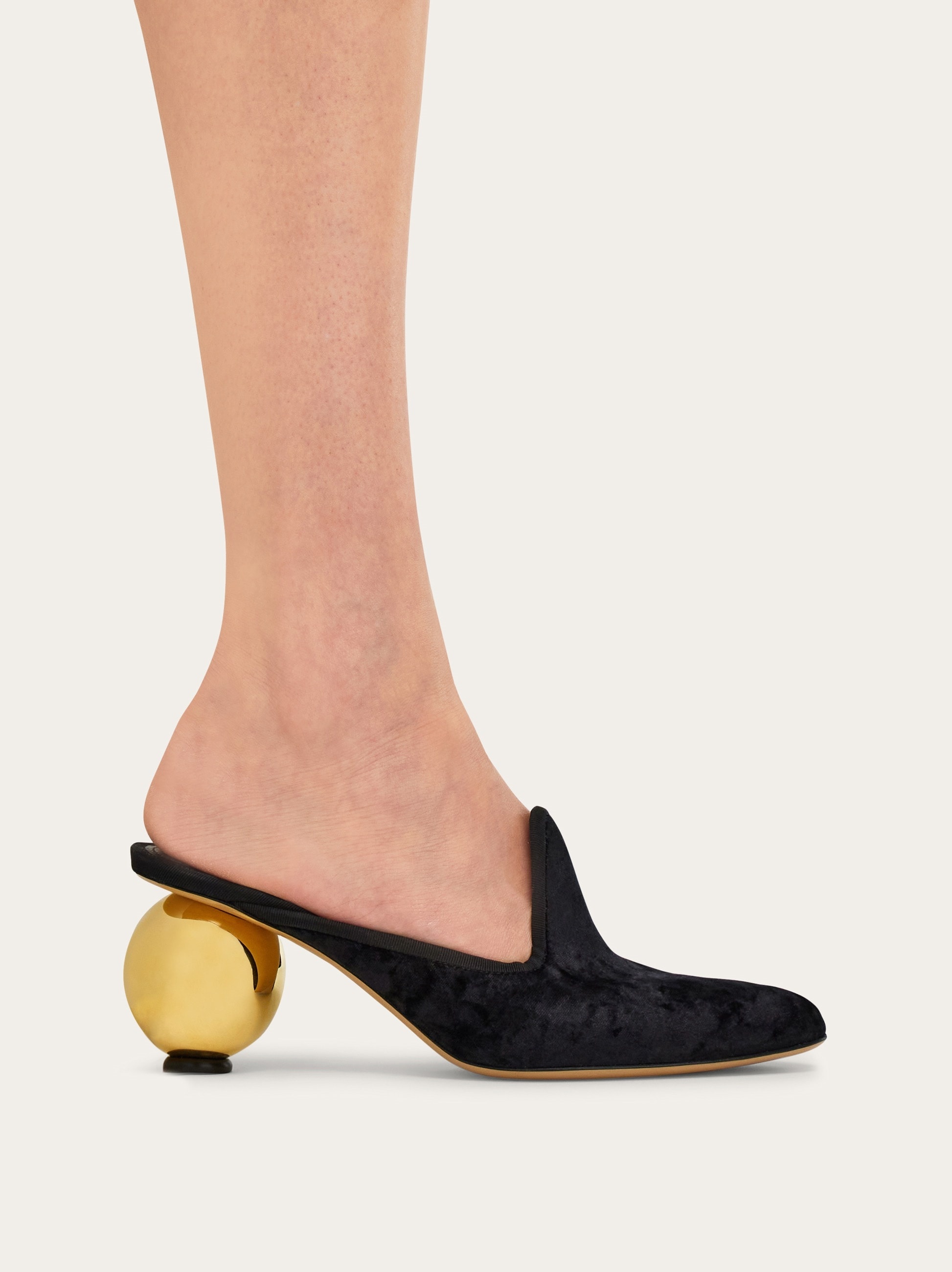Spherical heel mule - 3