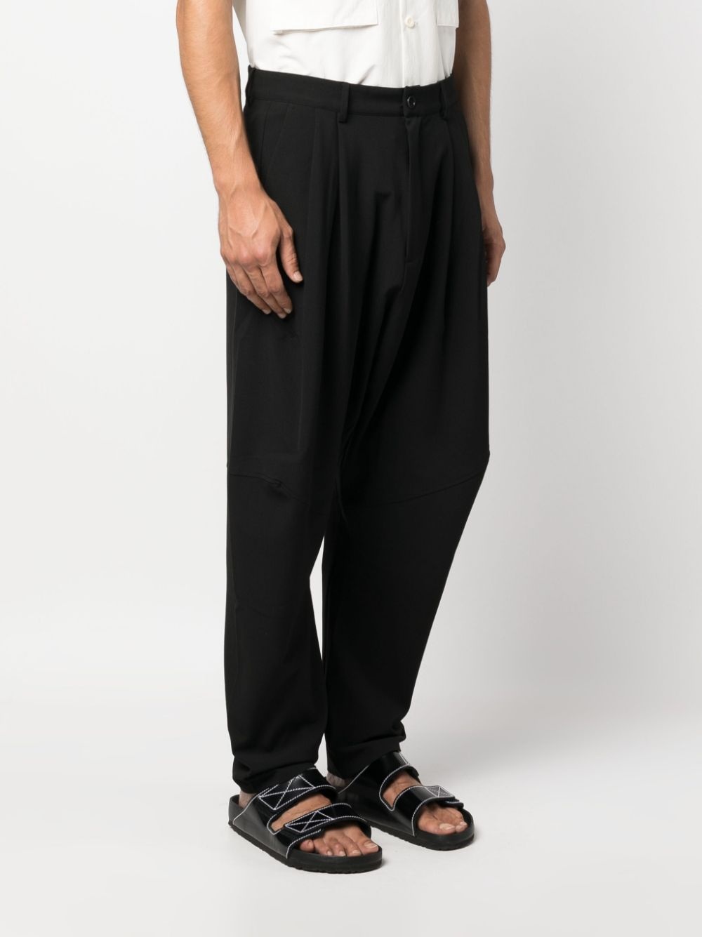 drop-crotch tapered trousers - 3