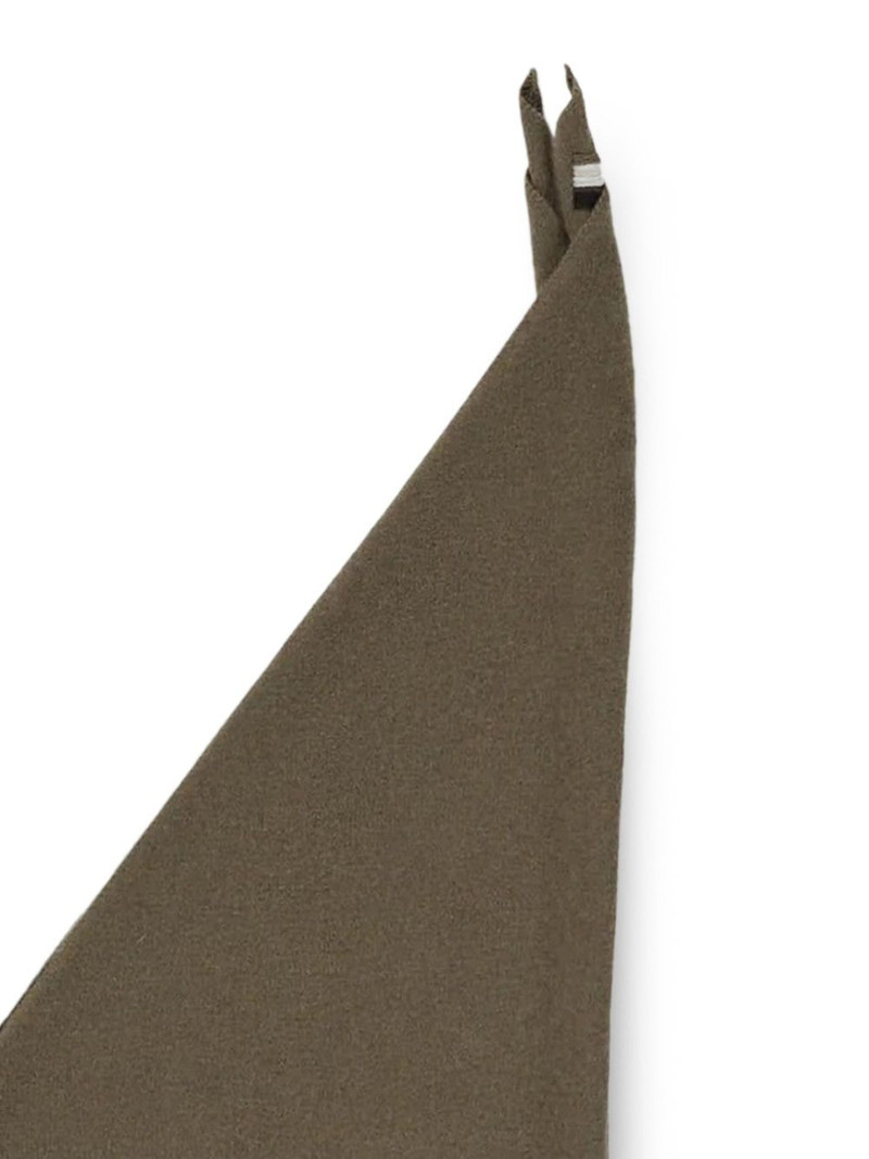 extreme cashmere N°35 scarf outlook