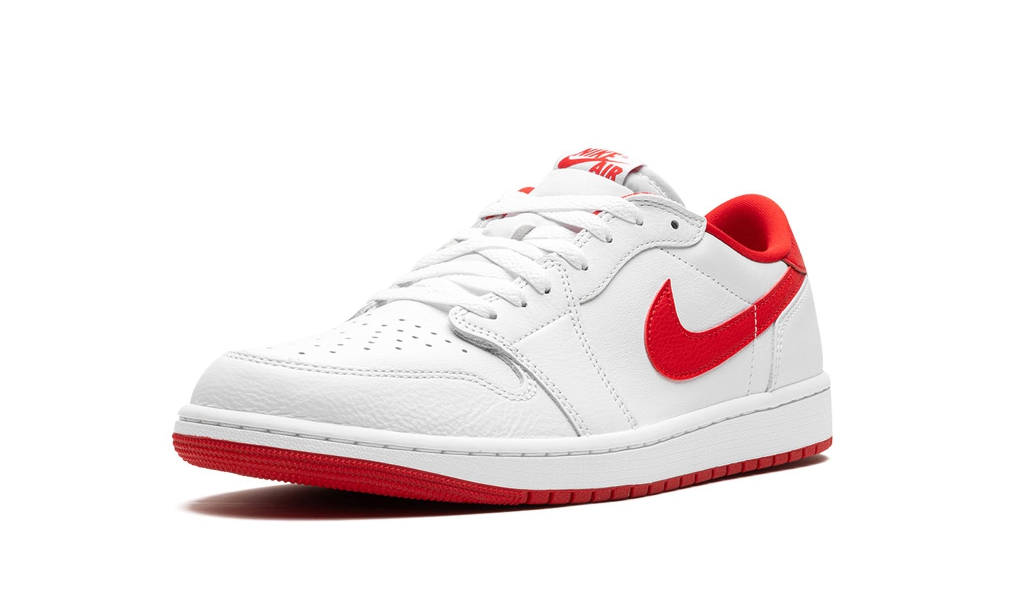 Air Jordan 1 Low OG "University Red" - 4