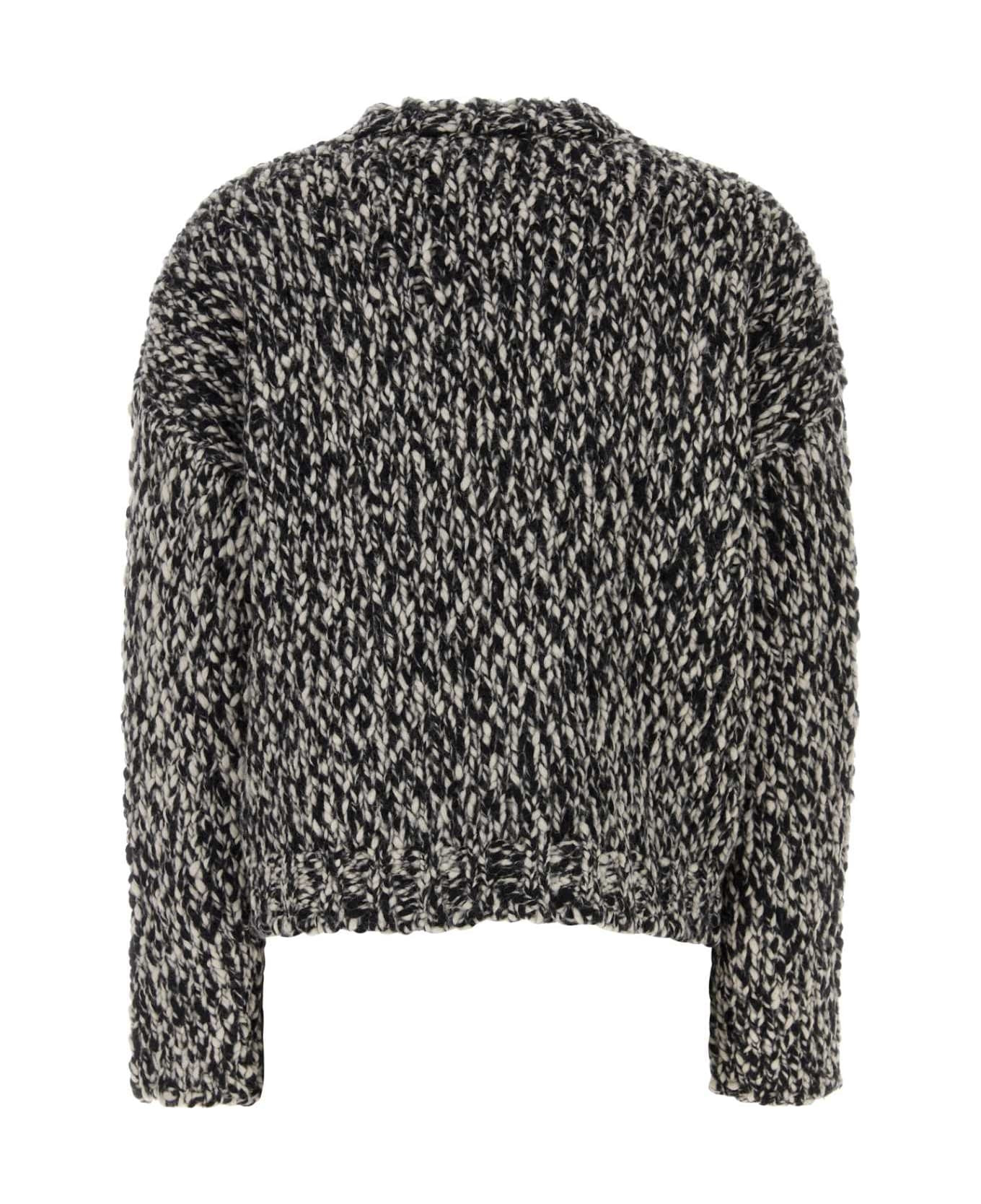 Two-tone Wool Blend Crine Sweater - 2