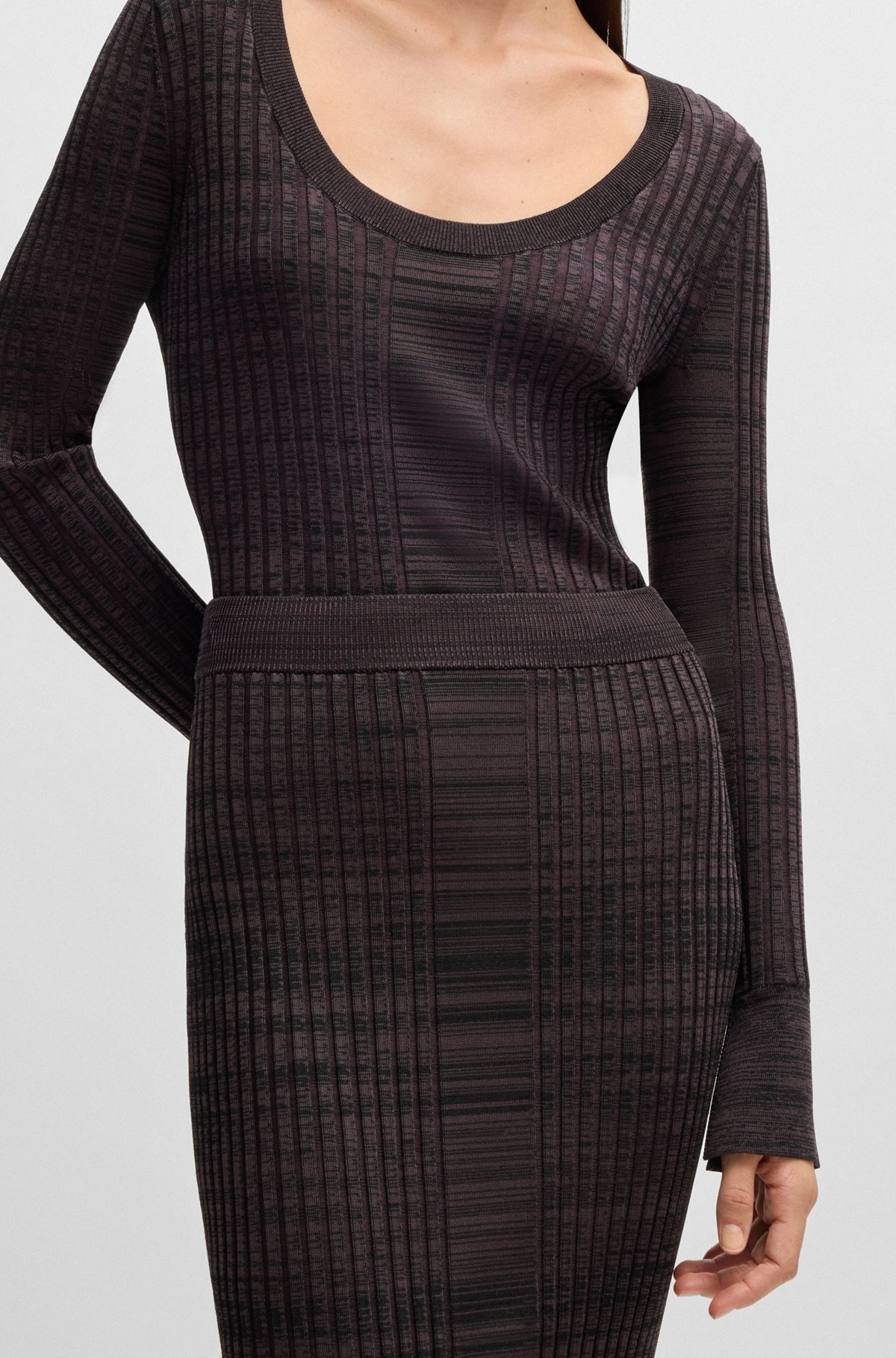 RIBBED-KNIT MIDI SKIRT IN MOULINÉ YARNS - 5