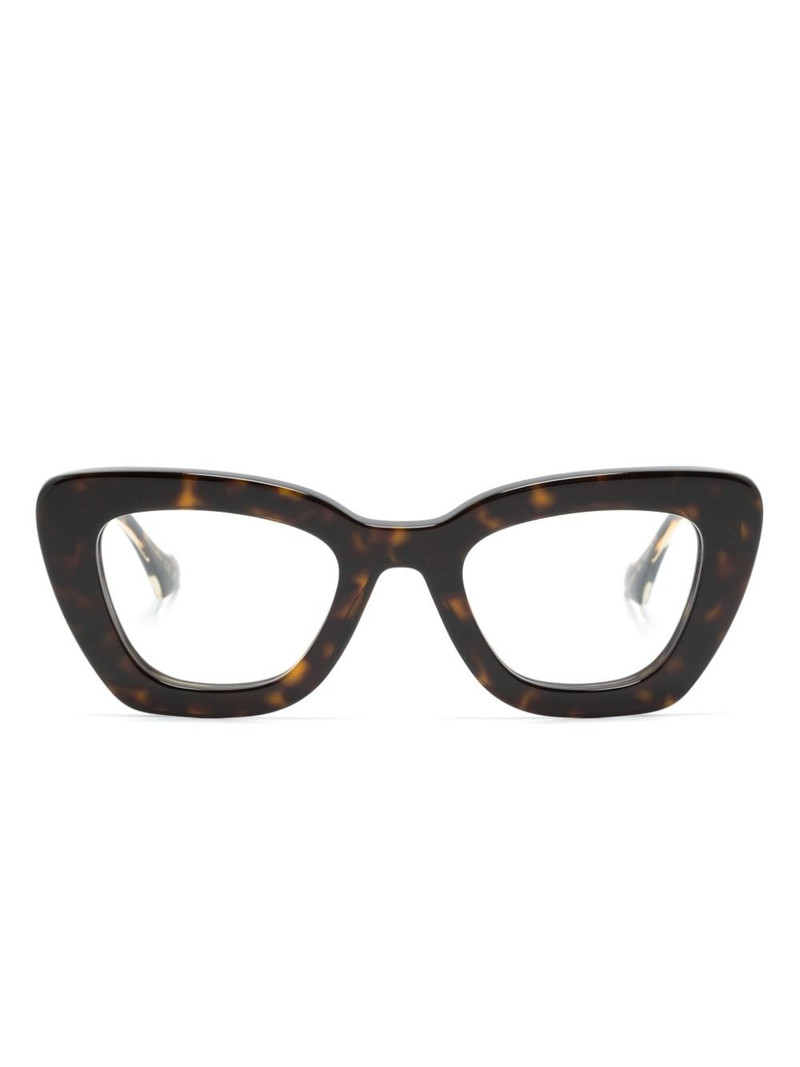 Interlocking G cat-eye glasses 1