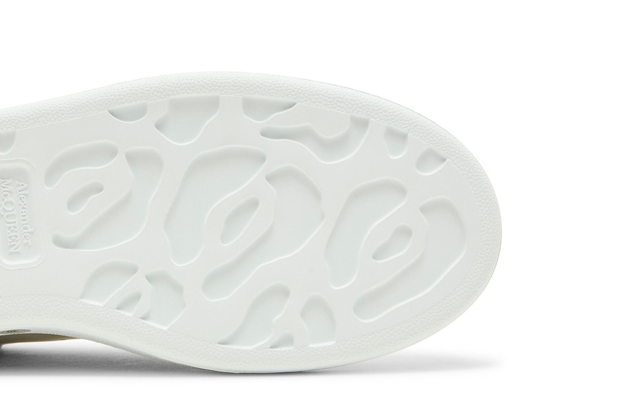 Alexander McQueen Wmns Oversized Sneaker 'White Grey Snakeskin' - 5