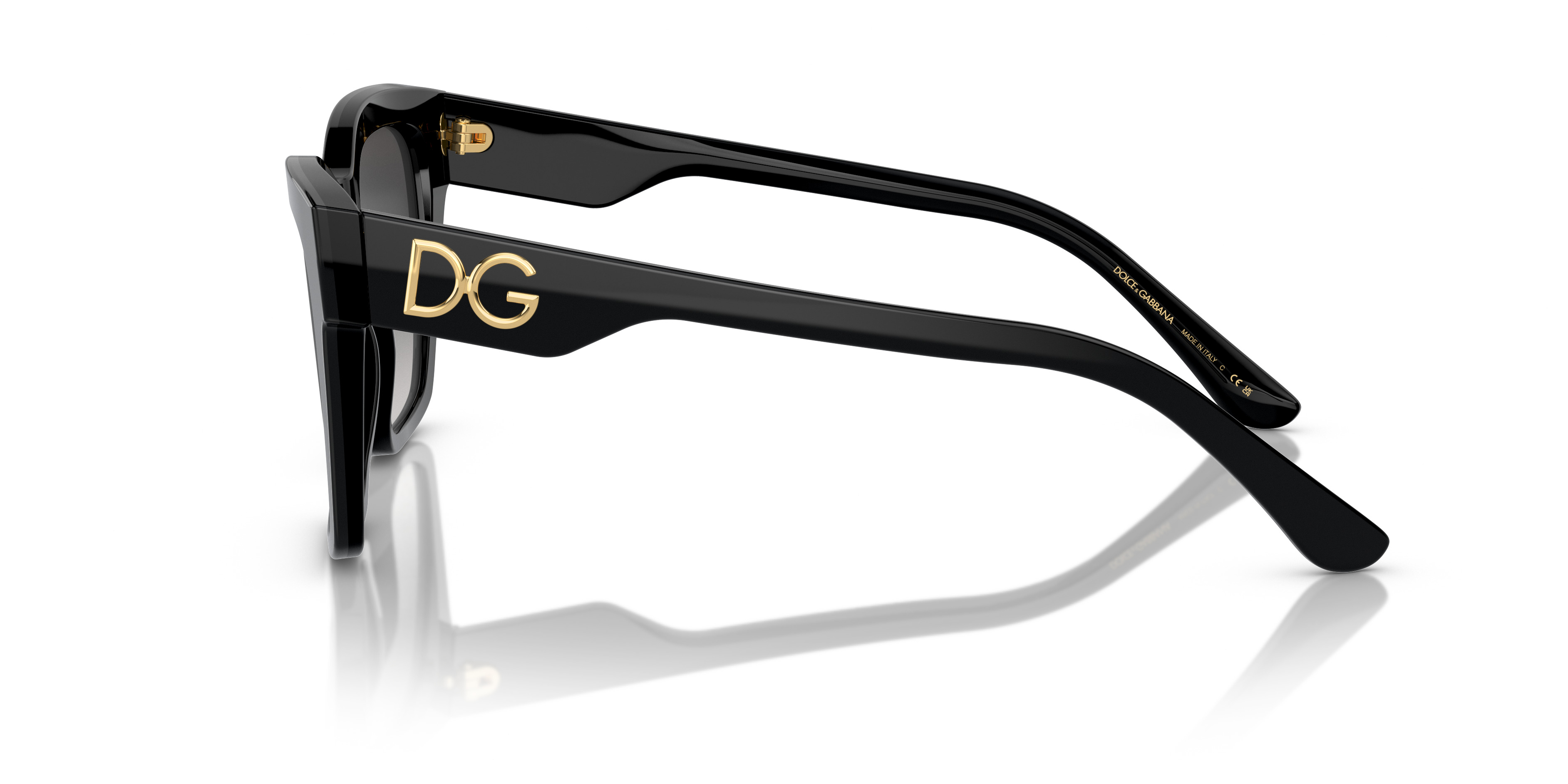 DG4384 - 3