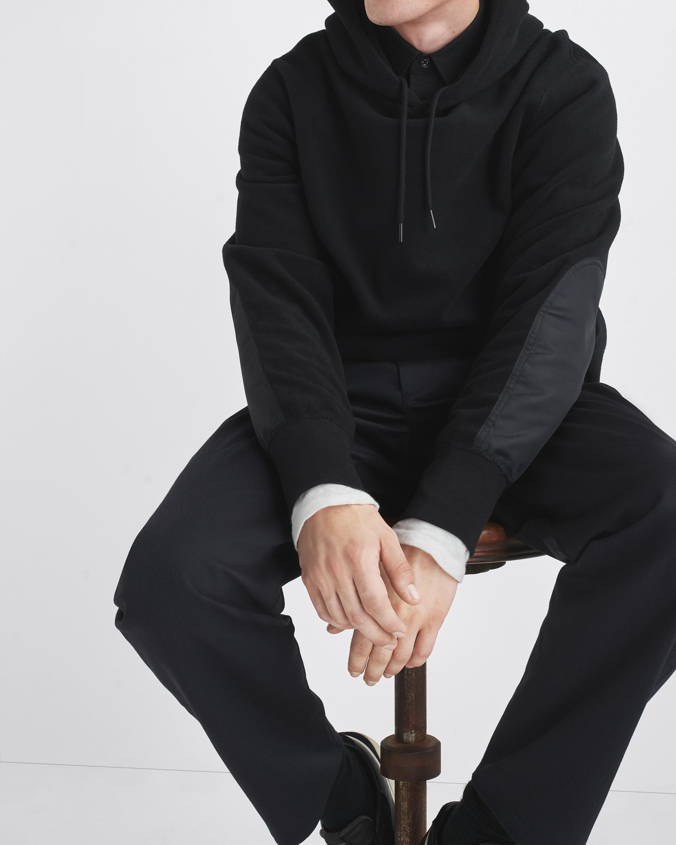 Damon Fleece Hoodie
Relaxed Fit - 6