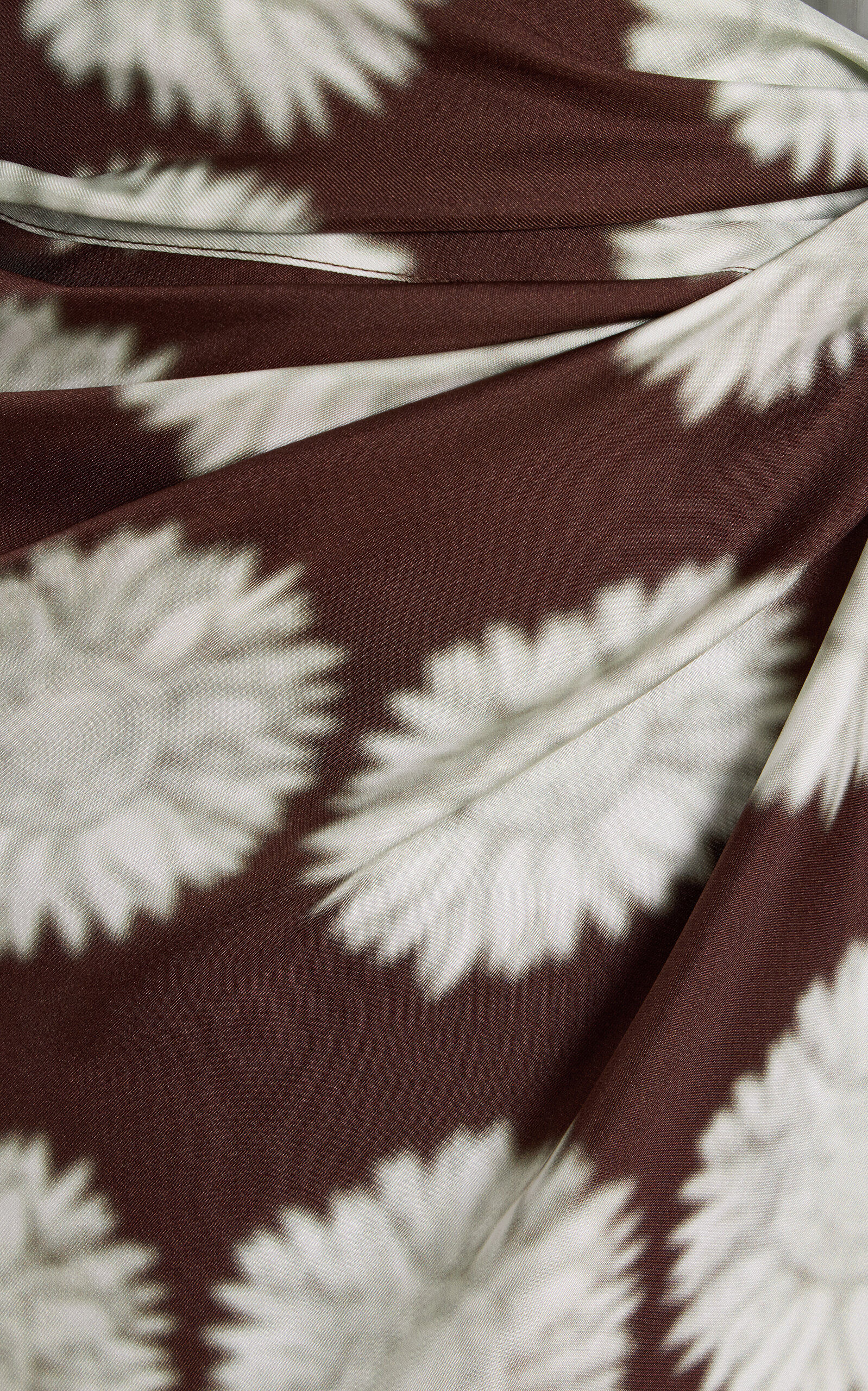 Floral-Print Silk Sarong brown - 5