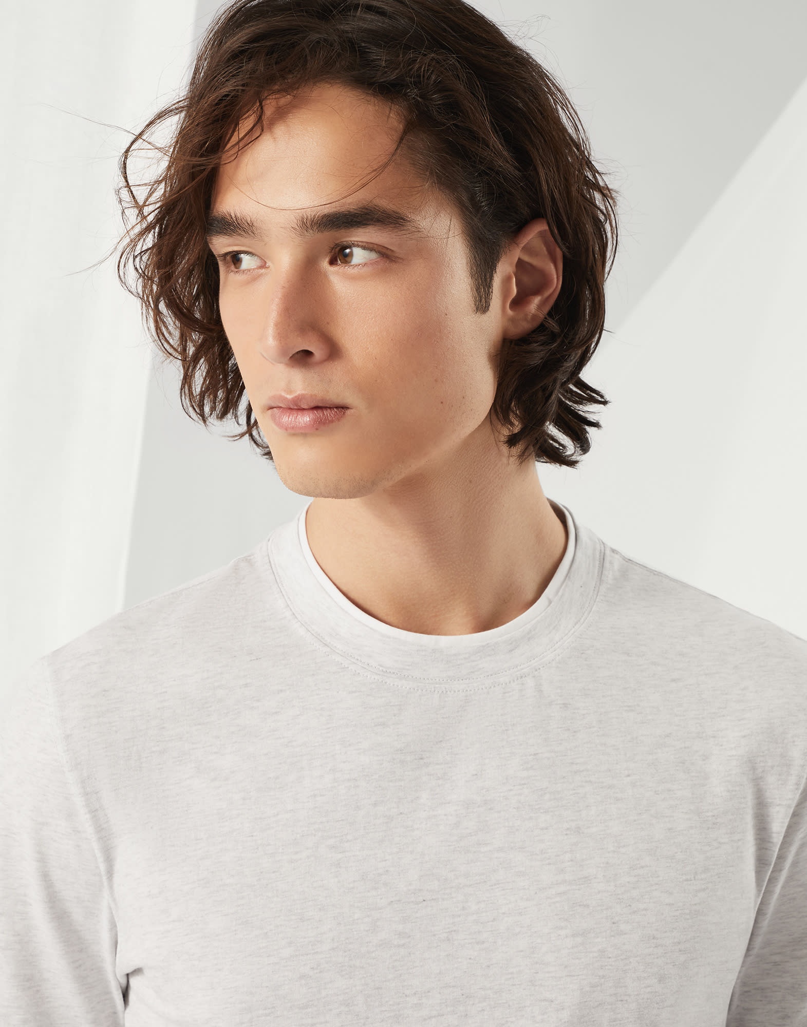 Tシャツ・カットソー Brunello Cucinelli Crew-Neck T-Shirt With Faux-Layering T-shirt with faux-layering for Man in Cobalt | Brunello