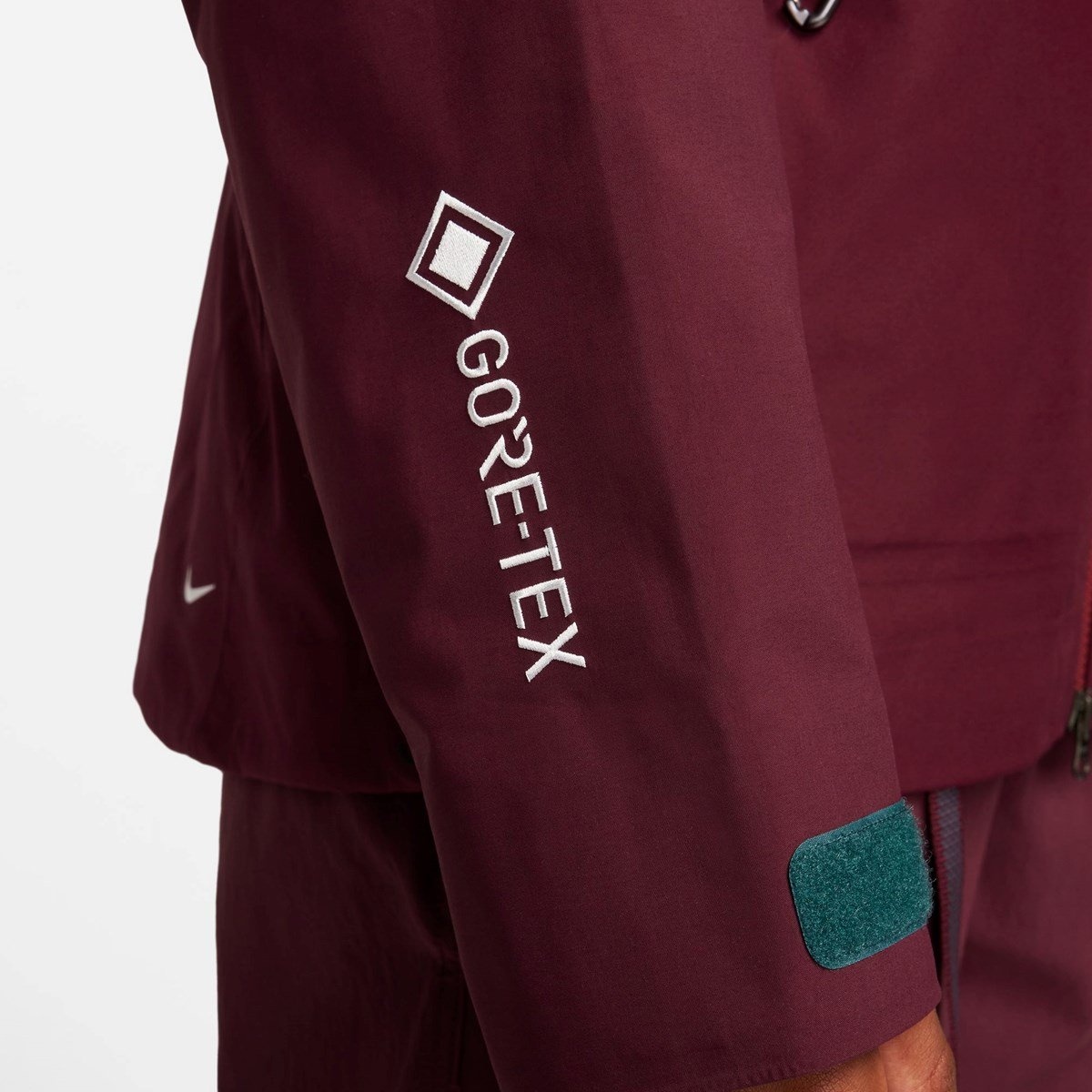 ACG Gore-Tex Misery Ridge Jacket - 8