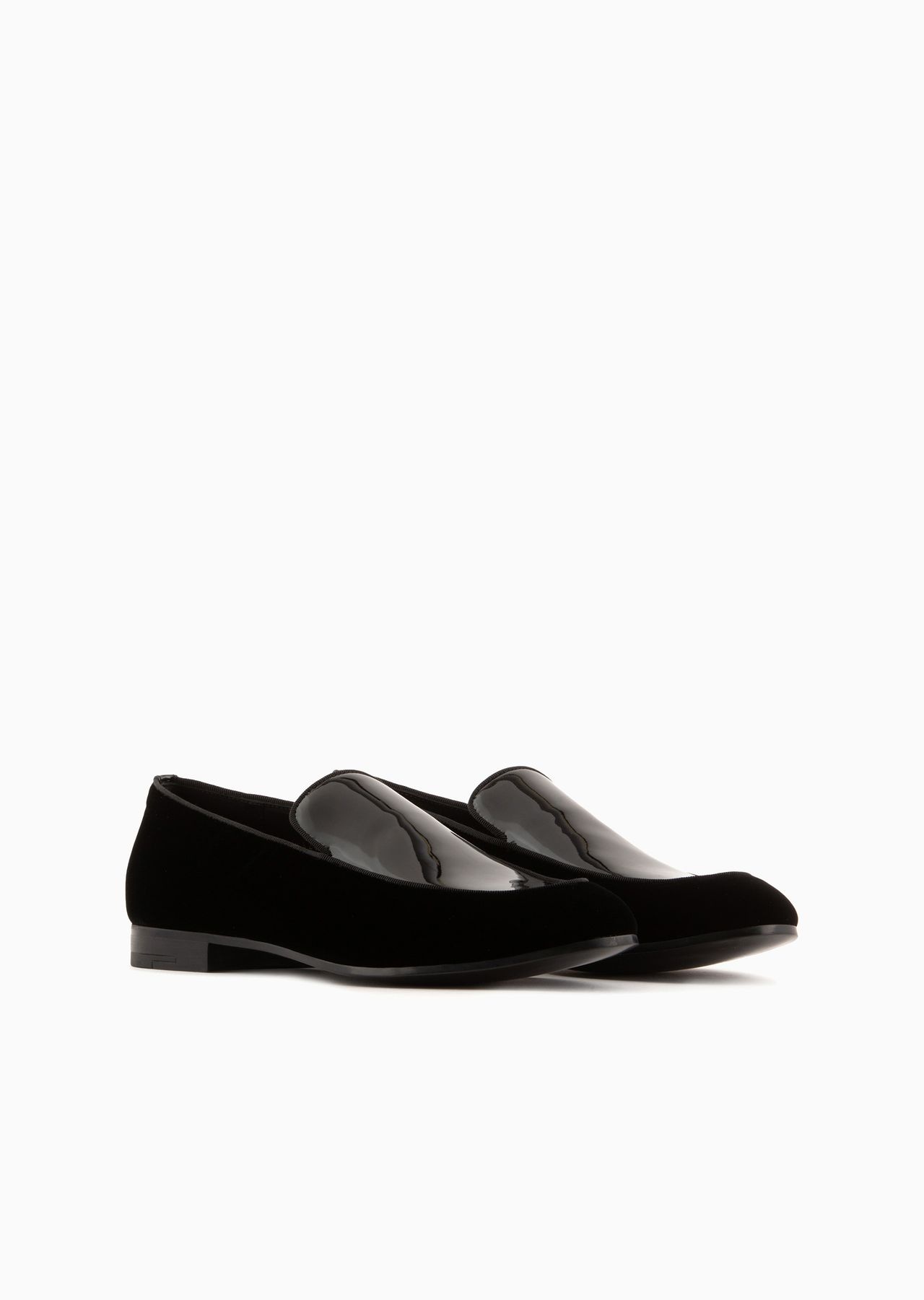 Velvet loafers with patent-leather detail - 2