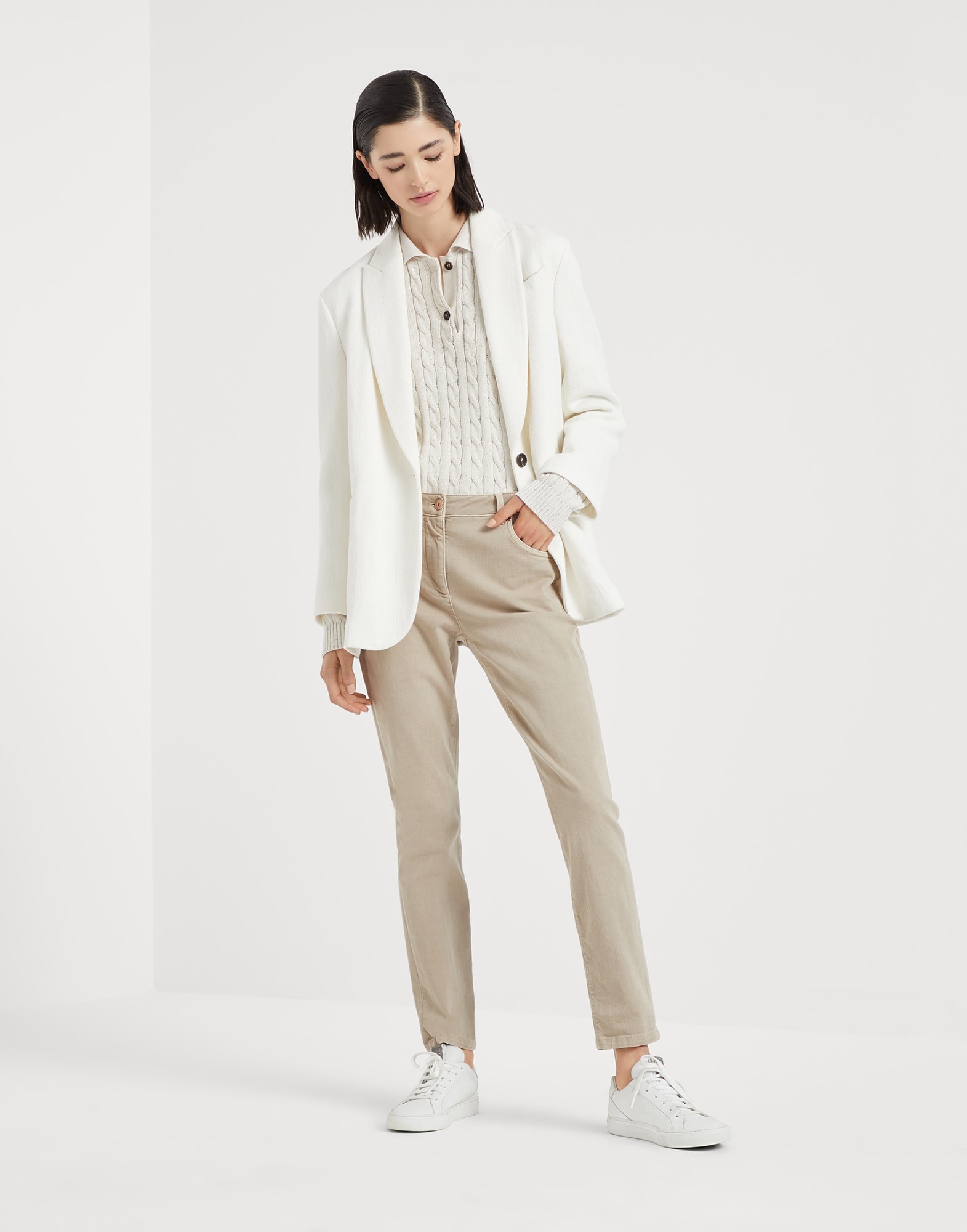 Stretch dyed denim slim trousers with shiny leather tab - 4